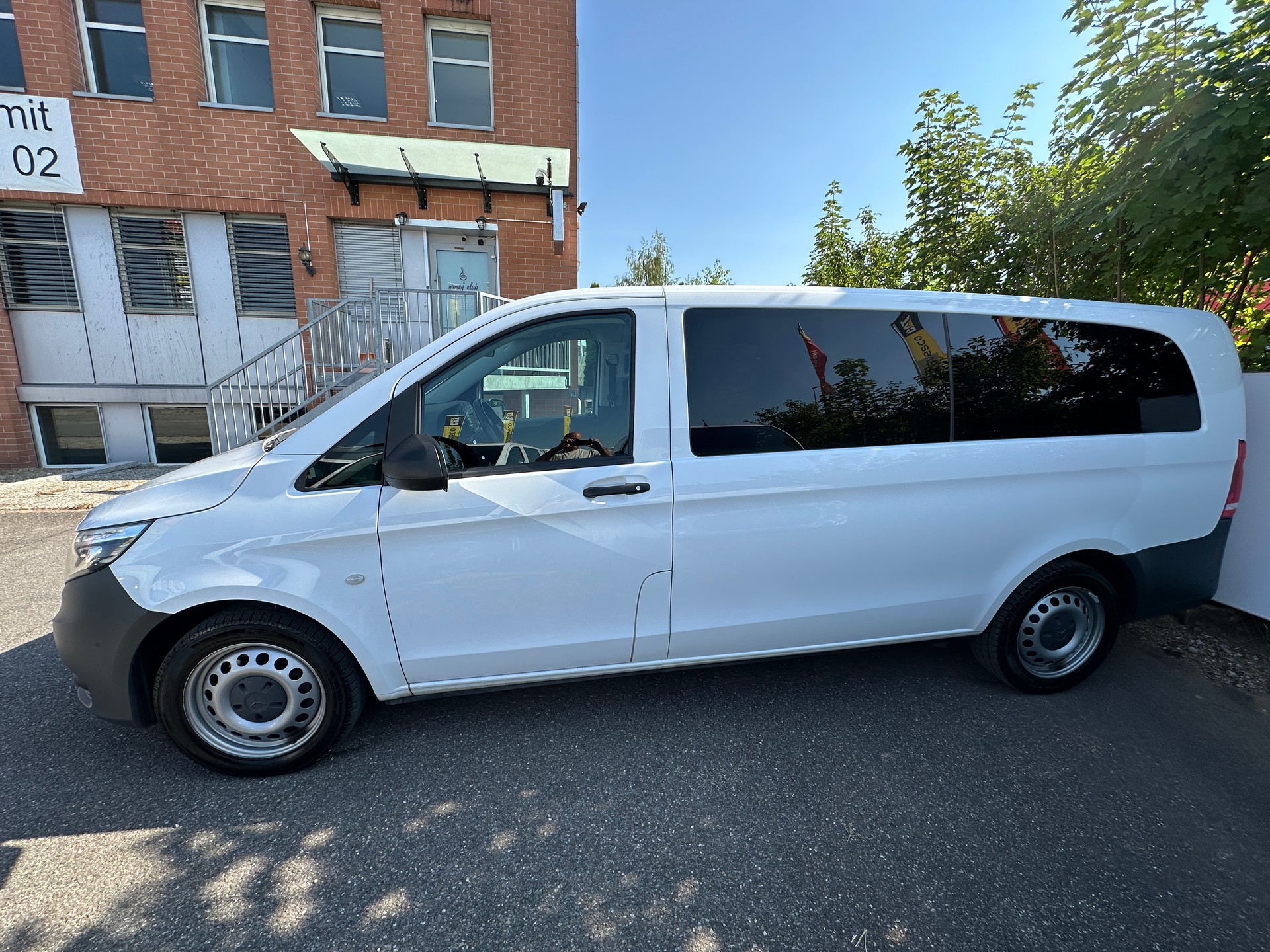 MERCEDES-BENZ Vito 114 CDI Extralang Pro Tourer 4Matic9G-Tronic-image-4