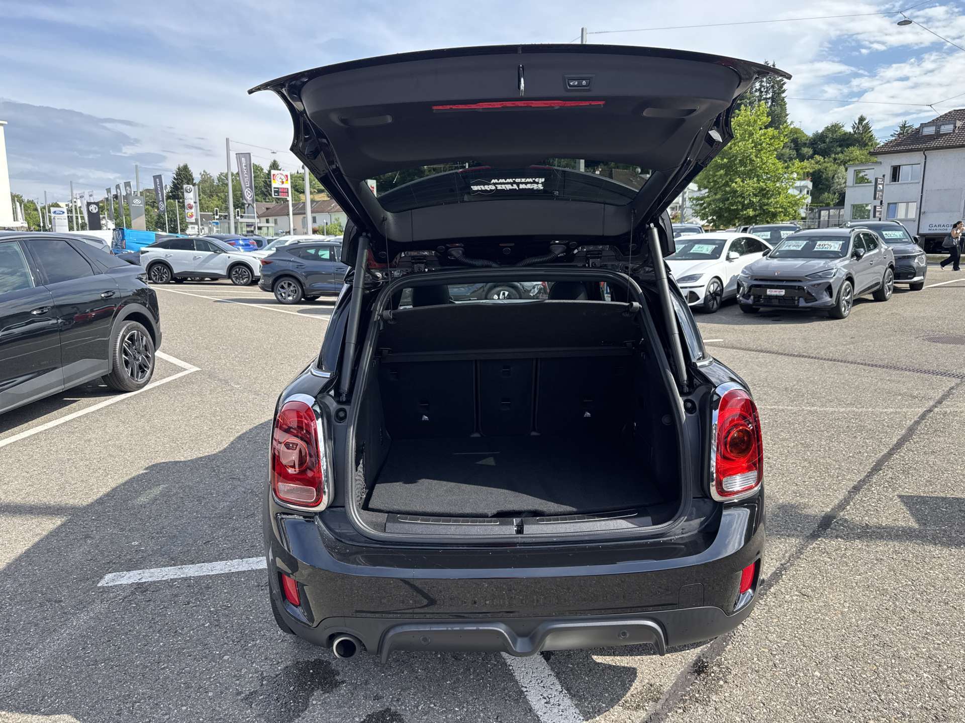 MINI Countryman Cooper SE ALL4 JCW 224PS Steptronic-Automat-image-7