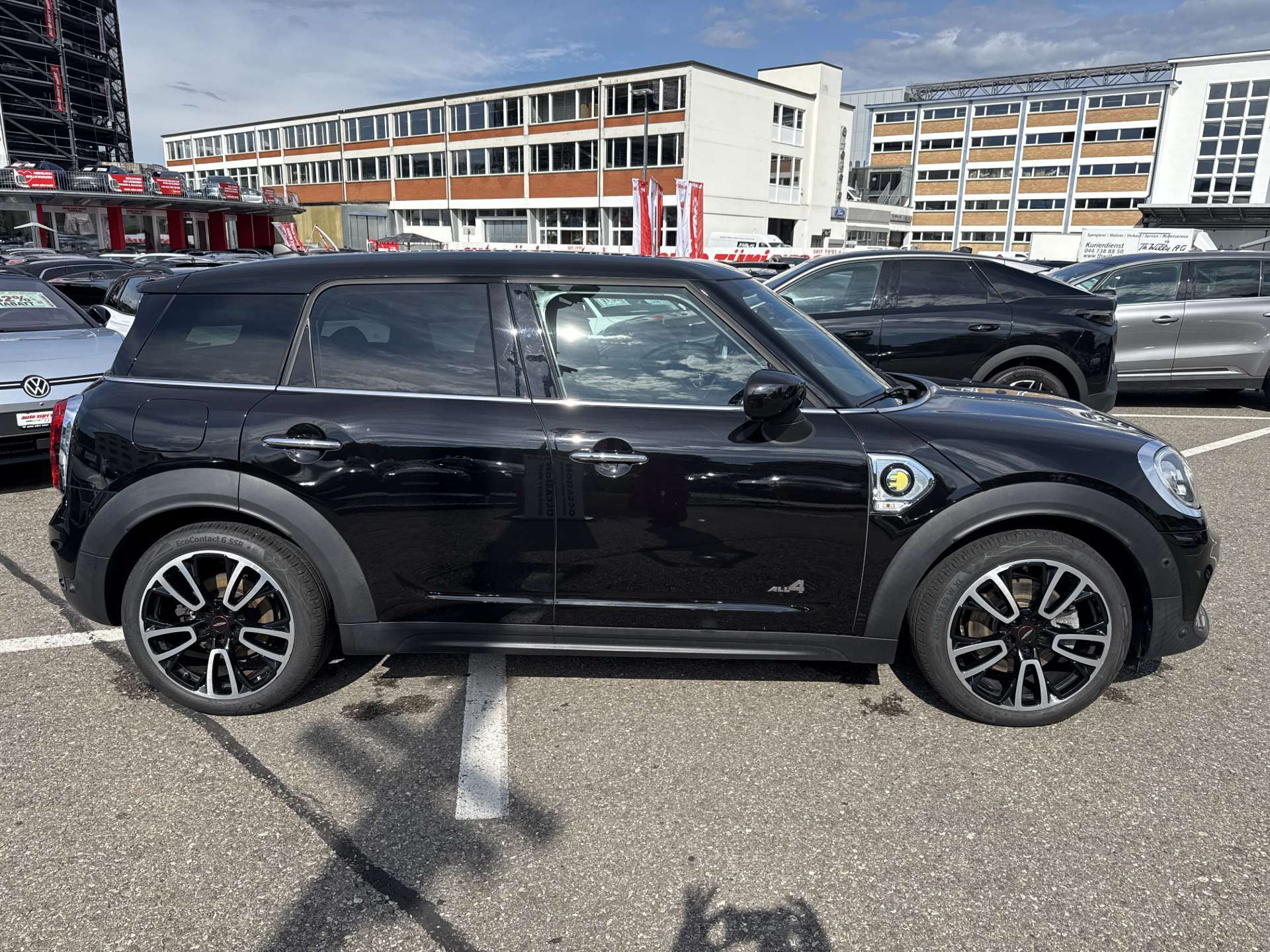 MINI Countryman Cooper SE ALL4 JCW 224PS Steptronic-Automat-image-10