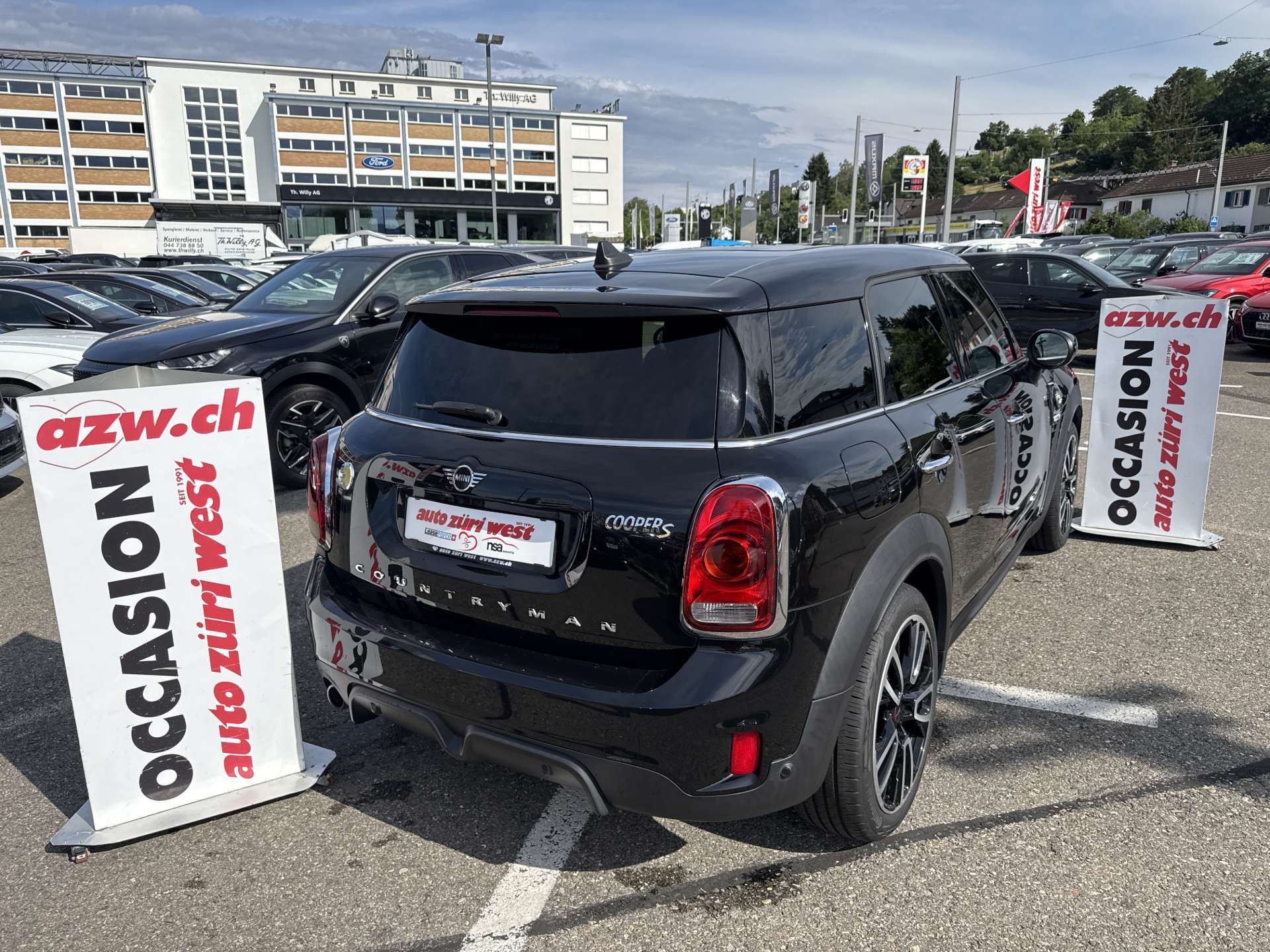 MINI Countryman Cooper SE ALL4 JCW 224PS Steptronic-Automat-image-2