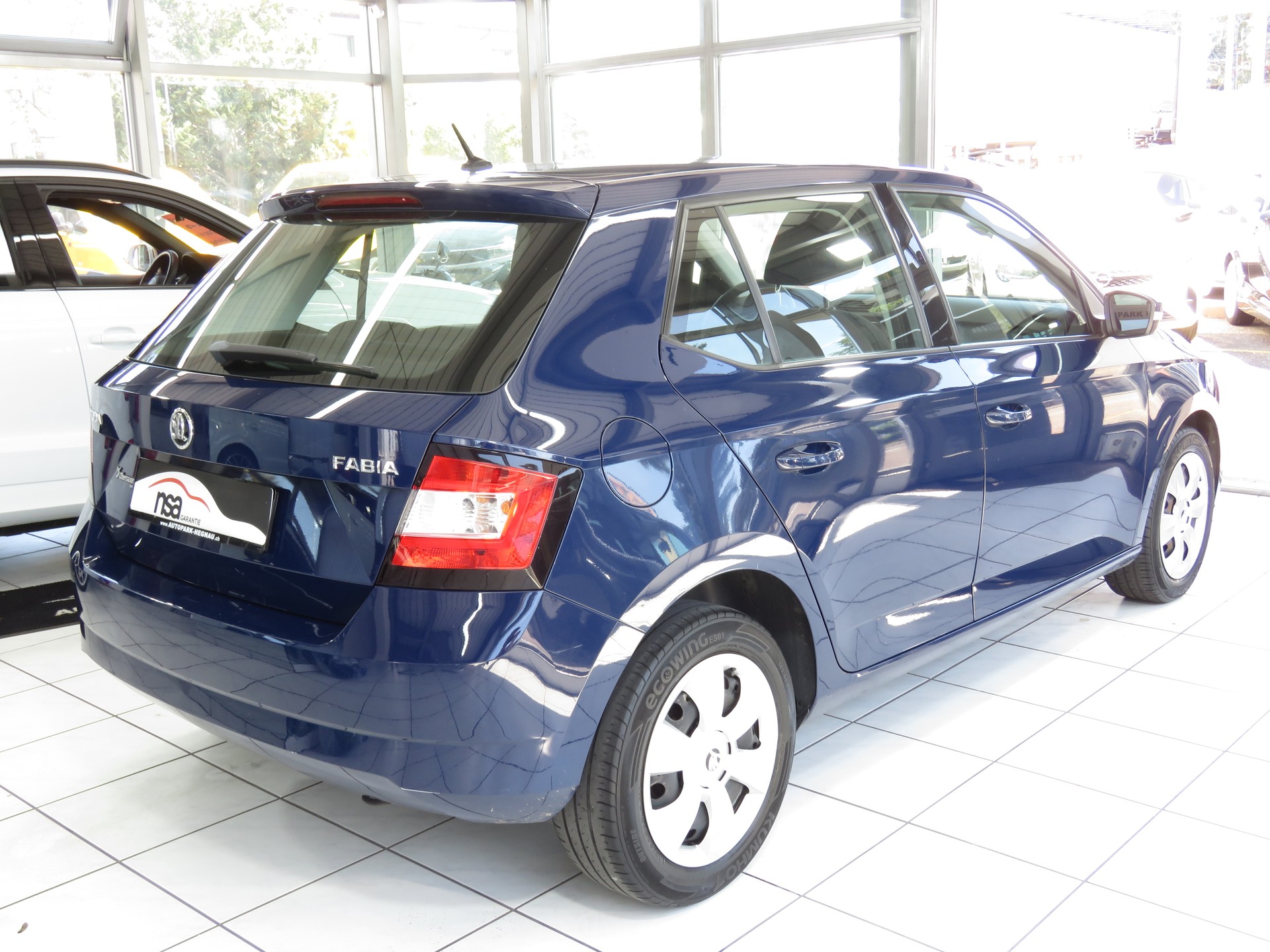 SKODA Fabia 1.0 Active-image-3
