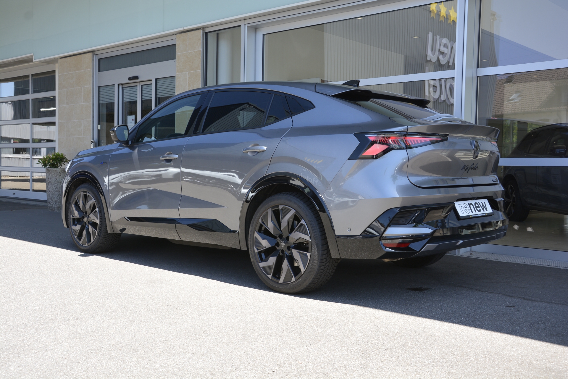 RENAULT Rafale 1.2 E-Tech esprit Alpine-image-3