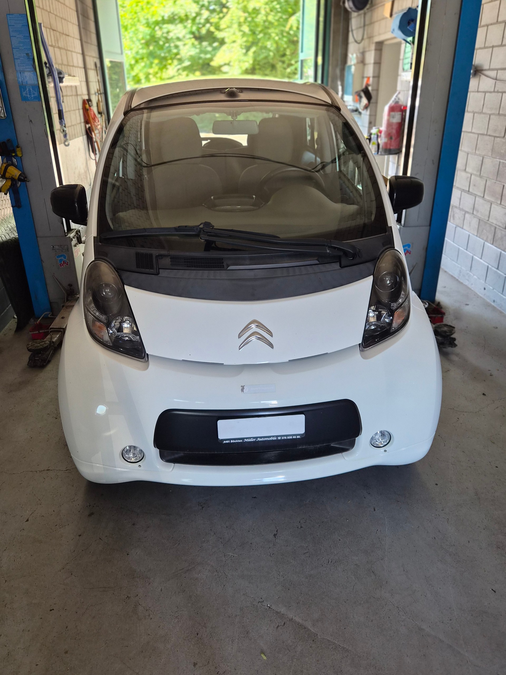 CITROEN C-Zero Séduction-image-0