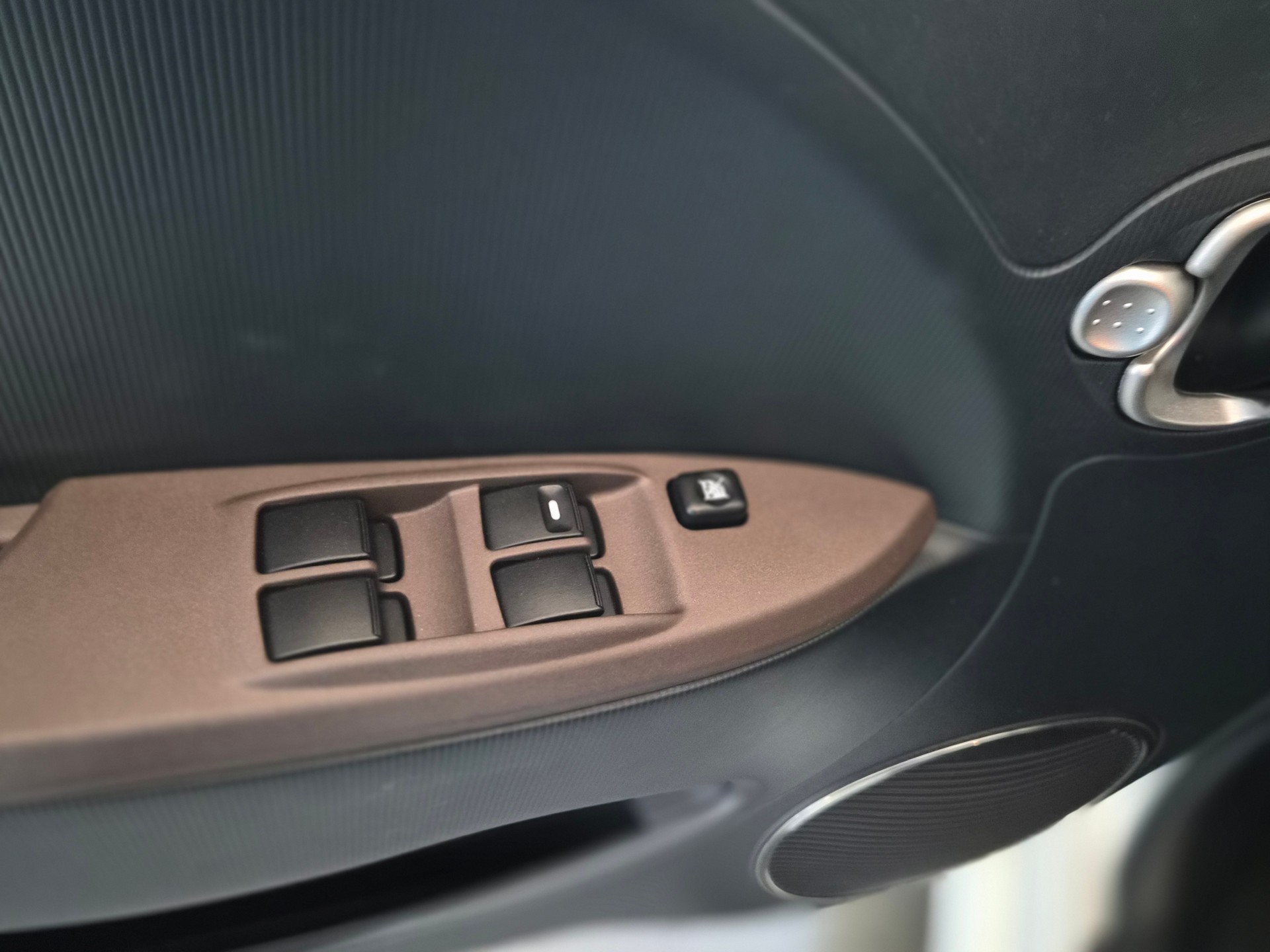 CITROEN C-Zero Séduction-image-8