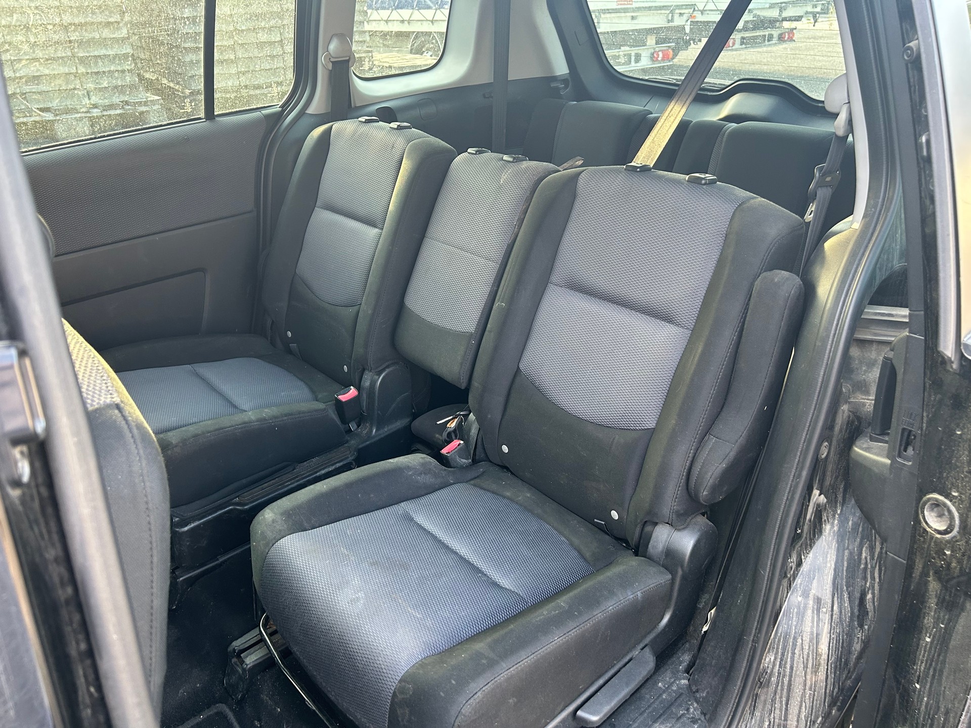 MAZDA 5 2.0 16V Confort-image-5