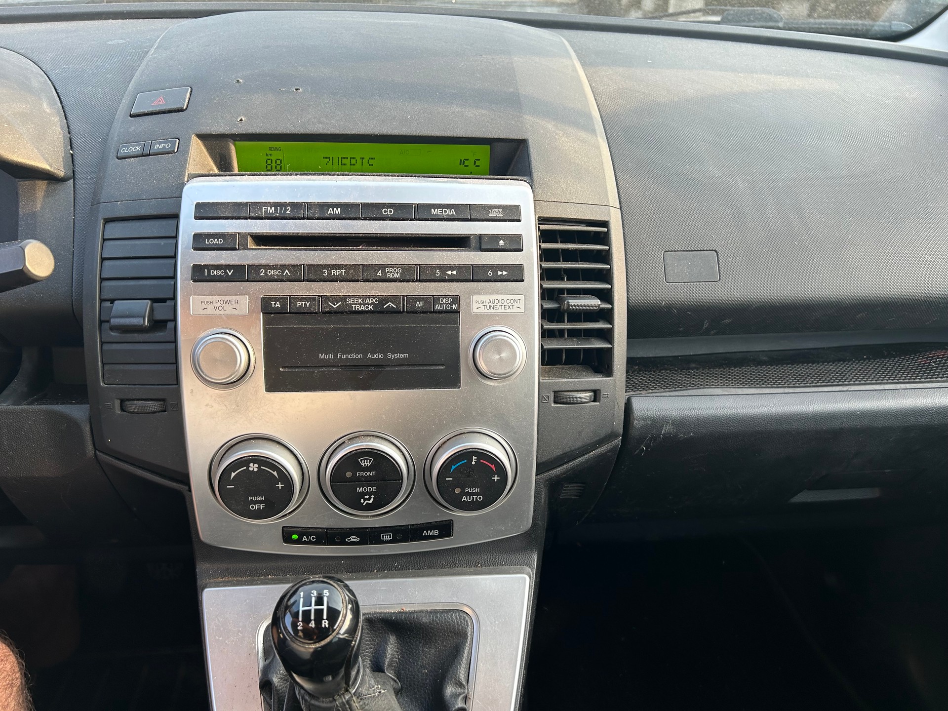 MAZDA 5 2.0 16V Confort-image-7