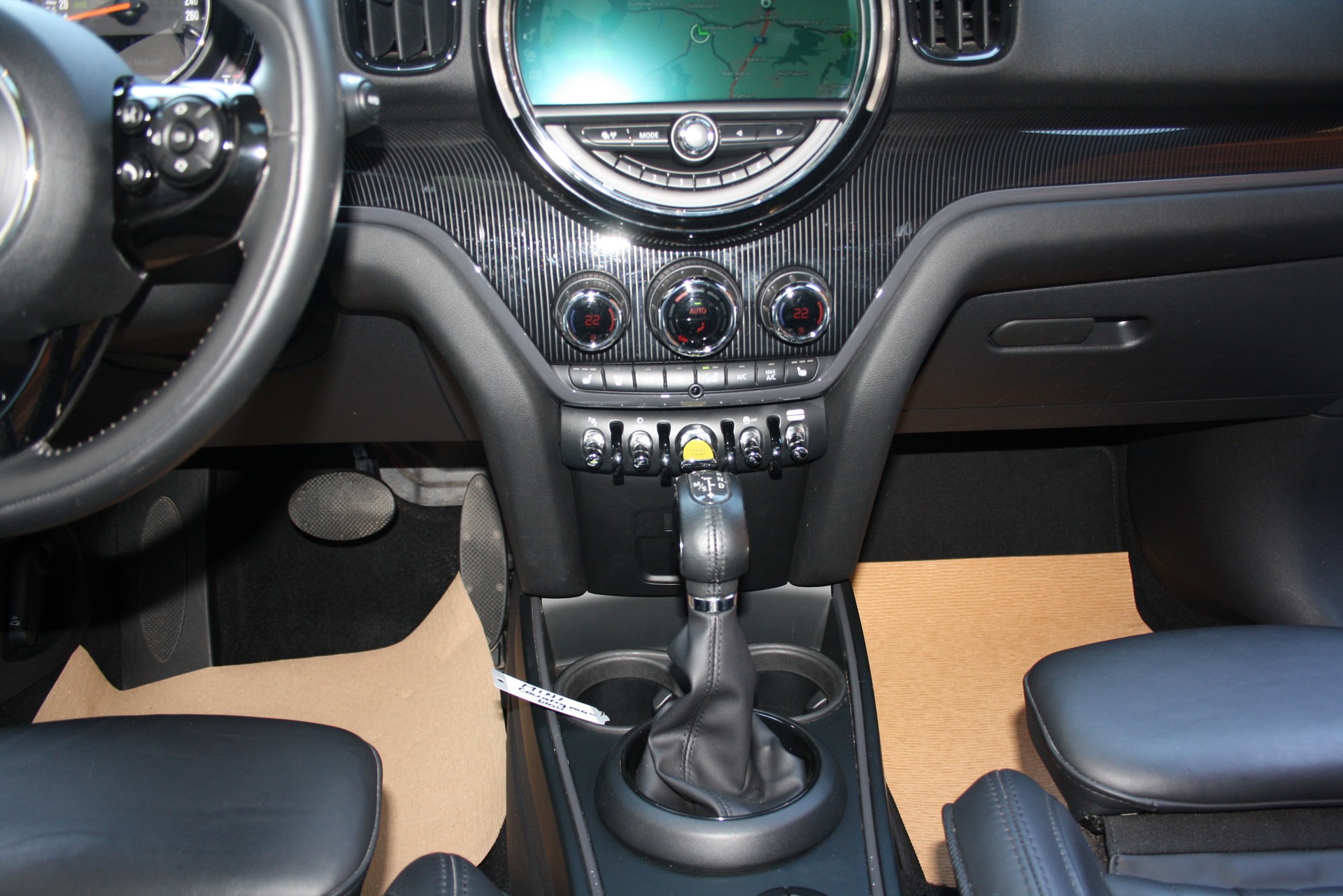 MINI Countryman Cooper S E ALL4 Steptronic-image-9