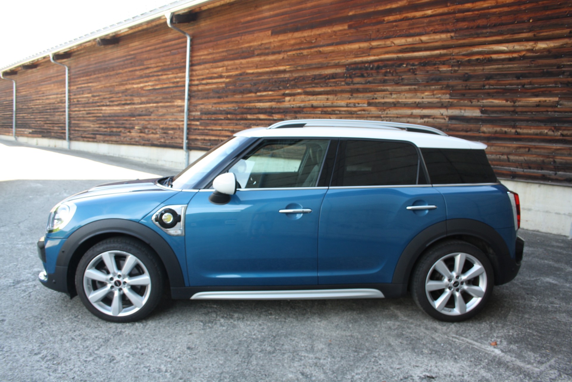 MINI Countryman Cooper S E ALL4 Steptronic-image-3