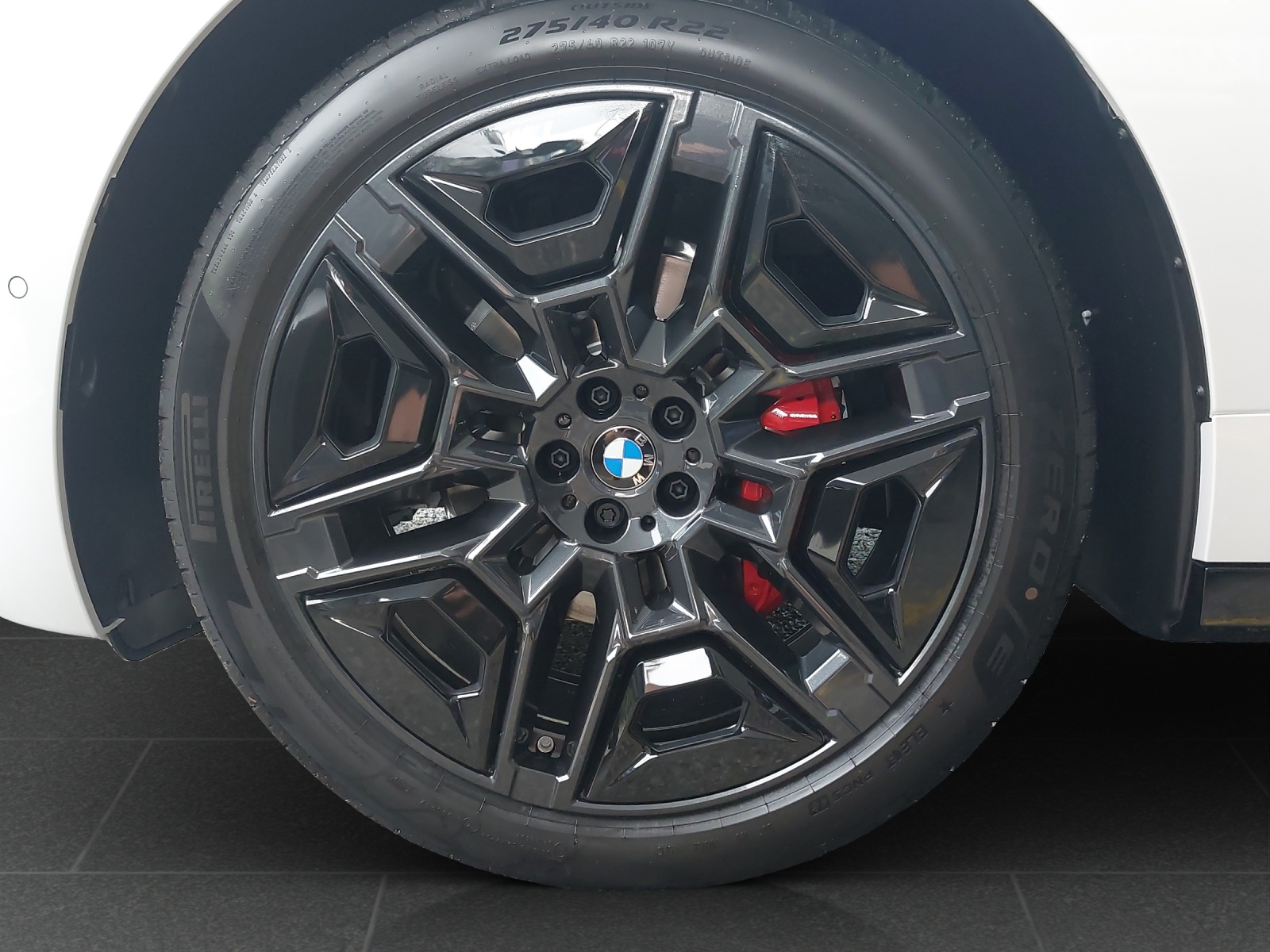 BMW iX xDrive60 M Sport Pro-image-8