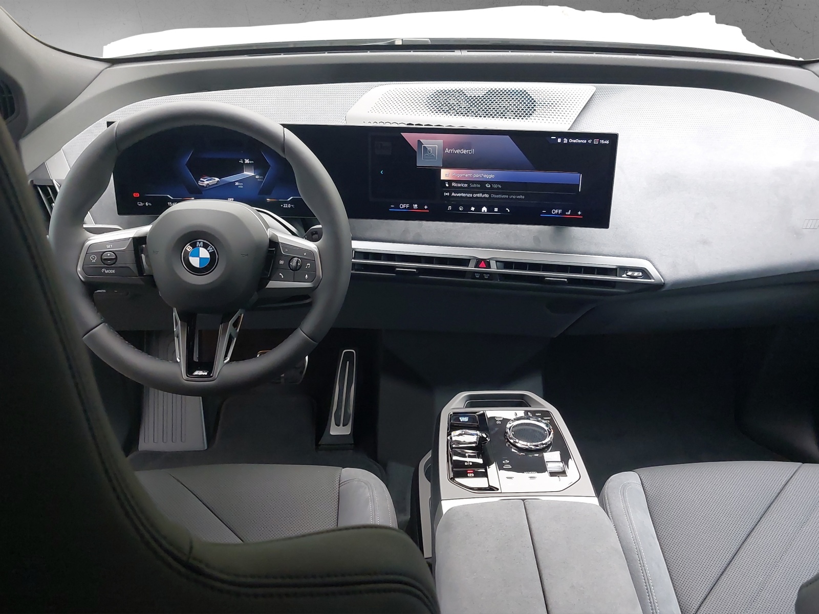BMW iX xDrive60 M Sport Pro-image-13