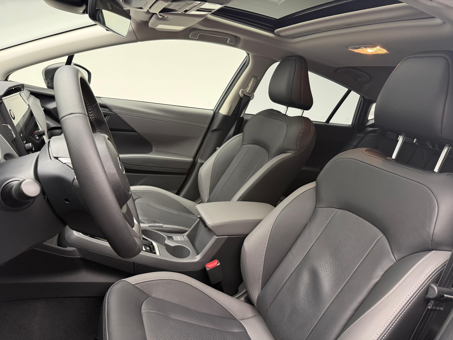 SUBARU Crosstrek 2.0i e-Boxer Luxury-image-5