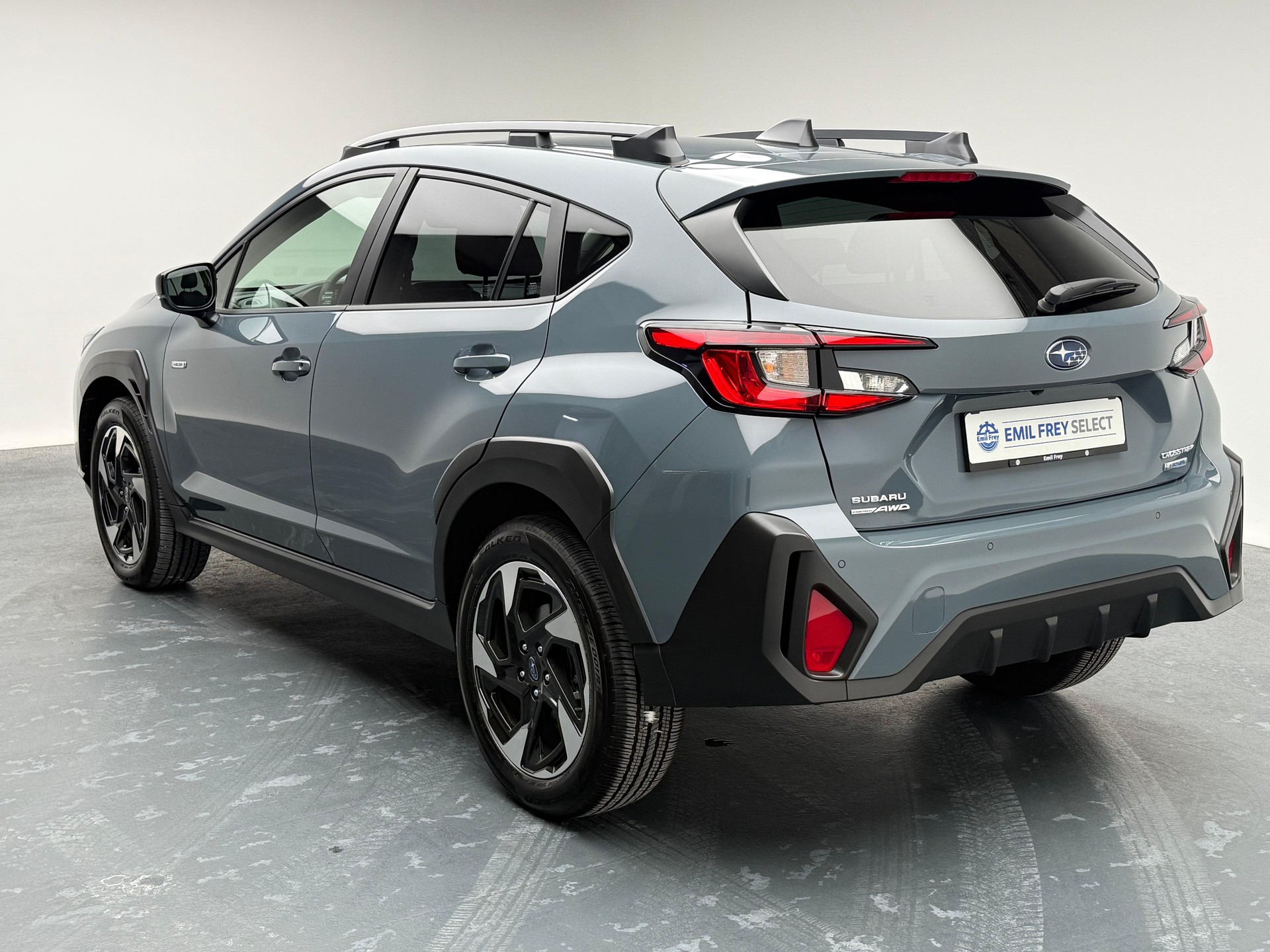 SUBARU Crosstrek 2.0i e-Boxer Luxury-image-9