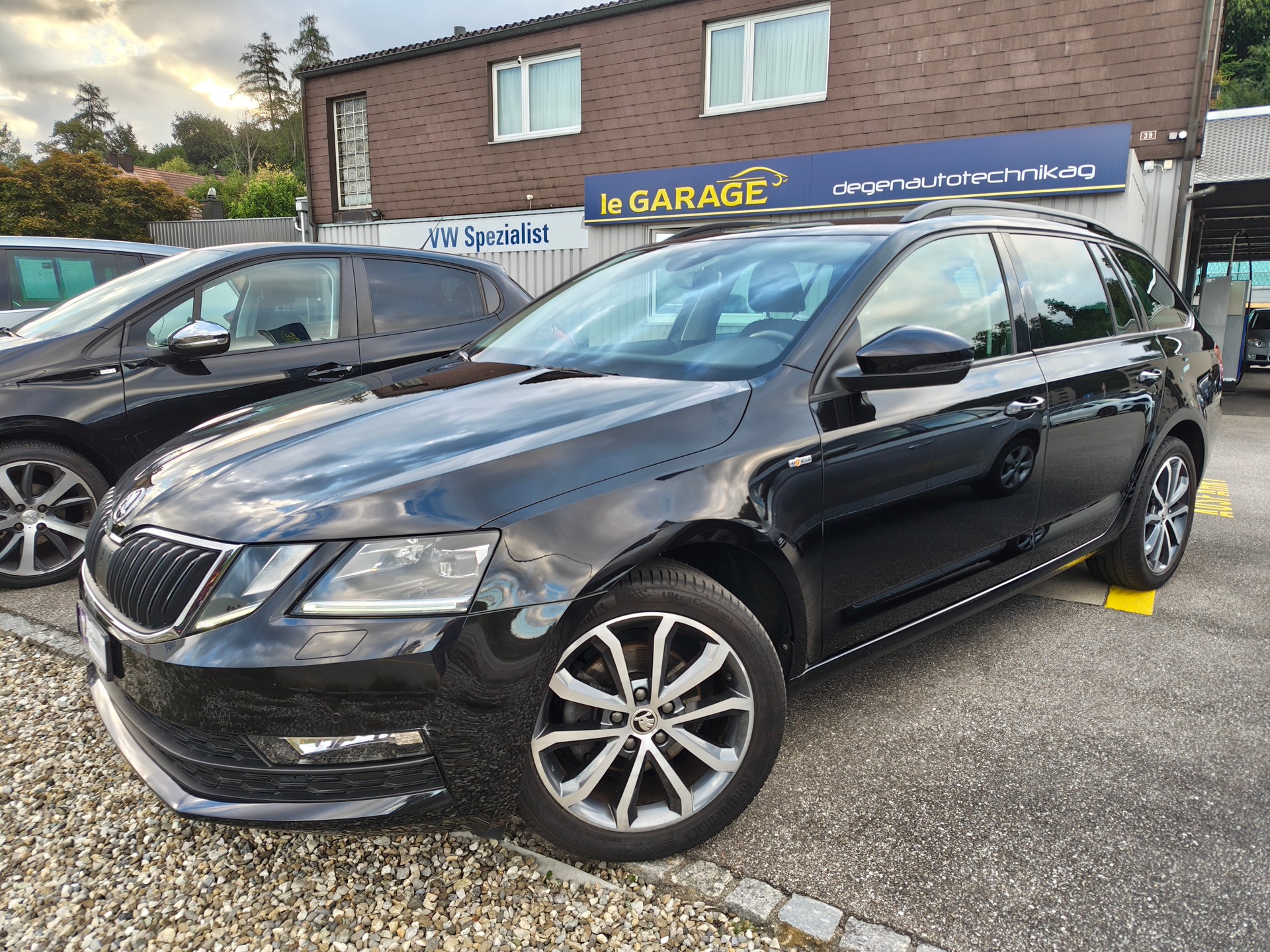 SKODA Octavia Combi 1.5 TSI Soleil DSG-image-0