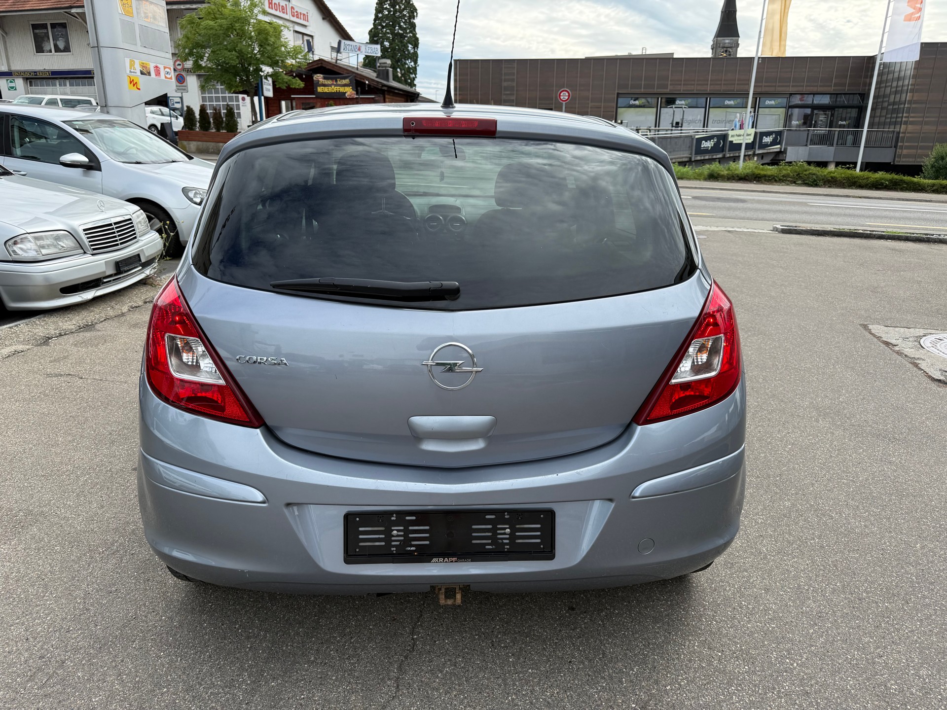 OPEL Corsa 1.4 TP Anniversary Automatic-image-3