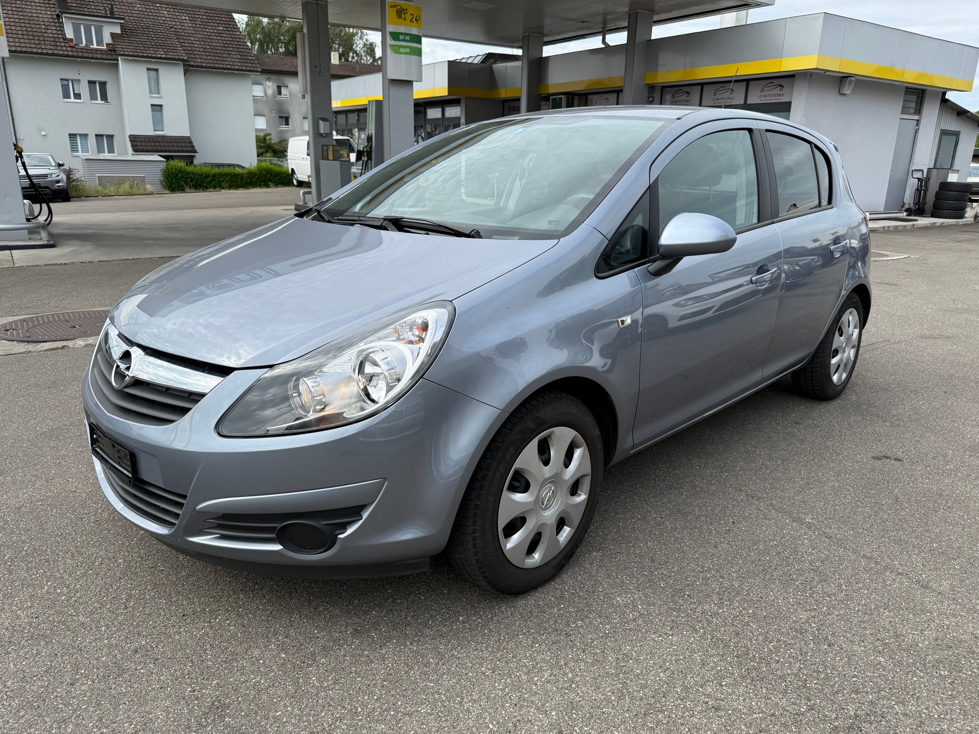 OPEL Corsa 1.4 TP Anniversary Automatic-image-0