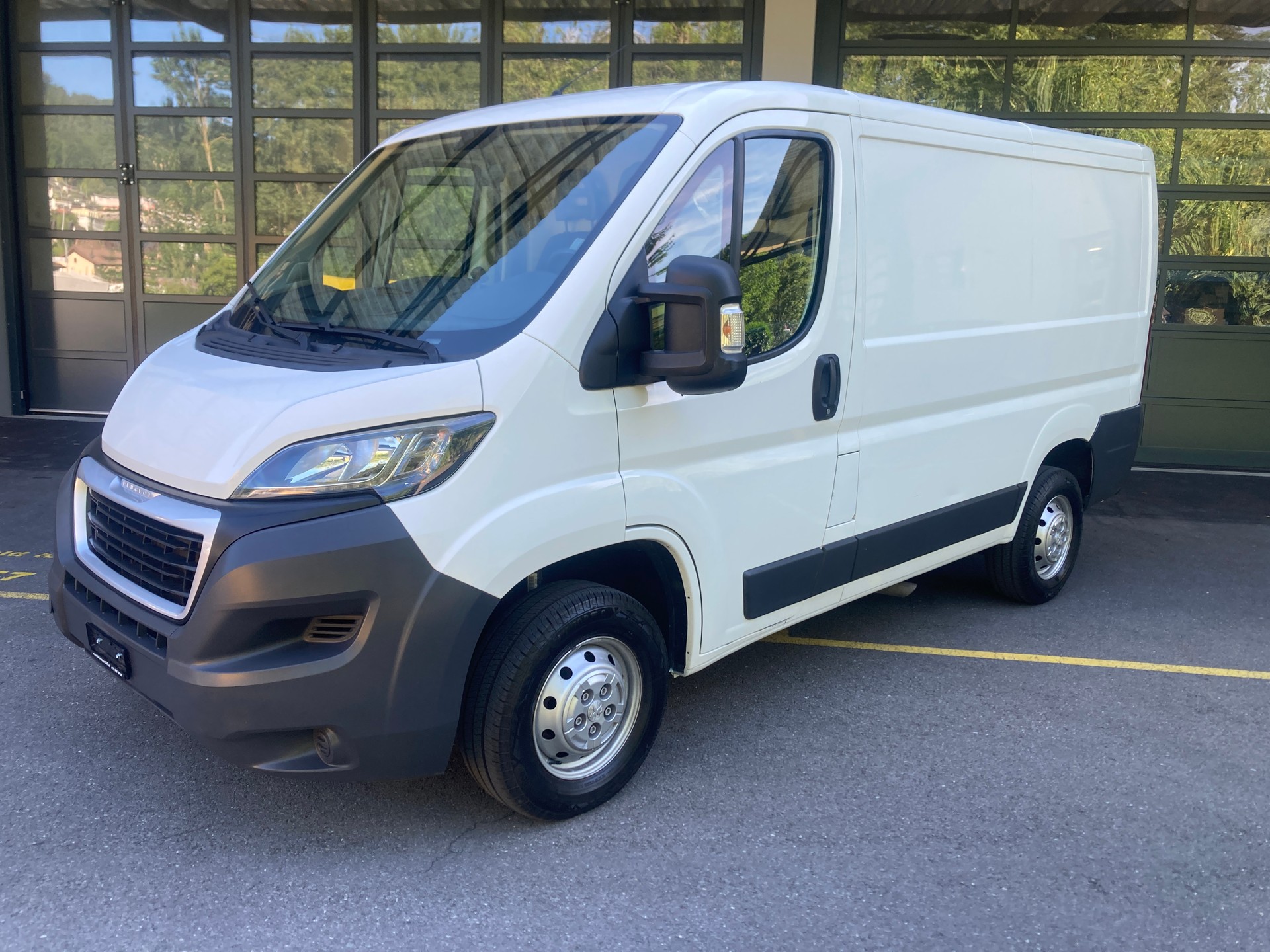 PEUGEOT Boxer 2.0 HDI L1H1-image-0