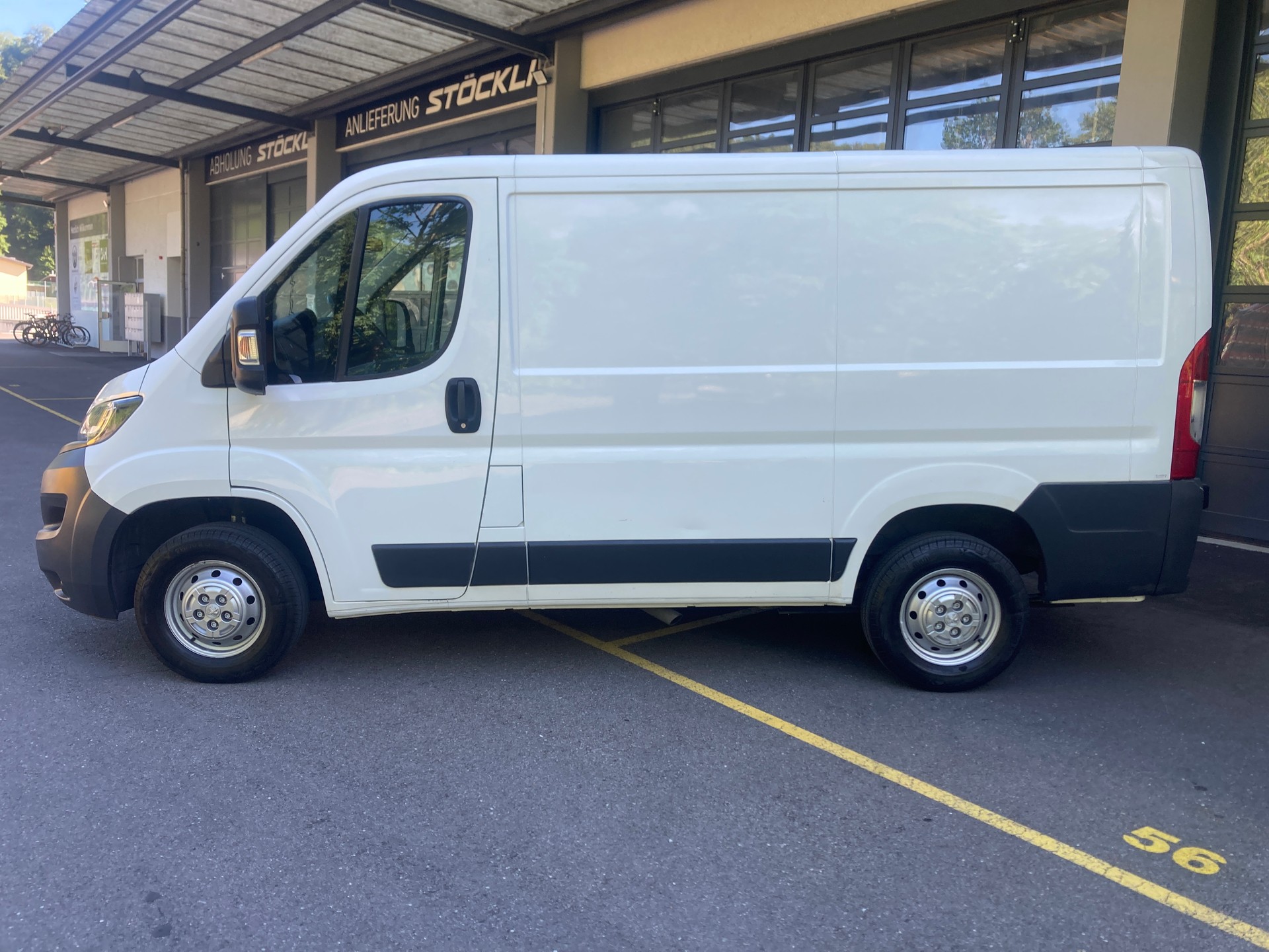 PEUGEOT Boxer 2.0 HDI L1H1-image-1