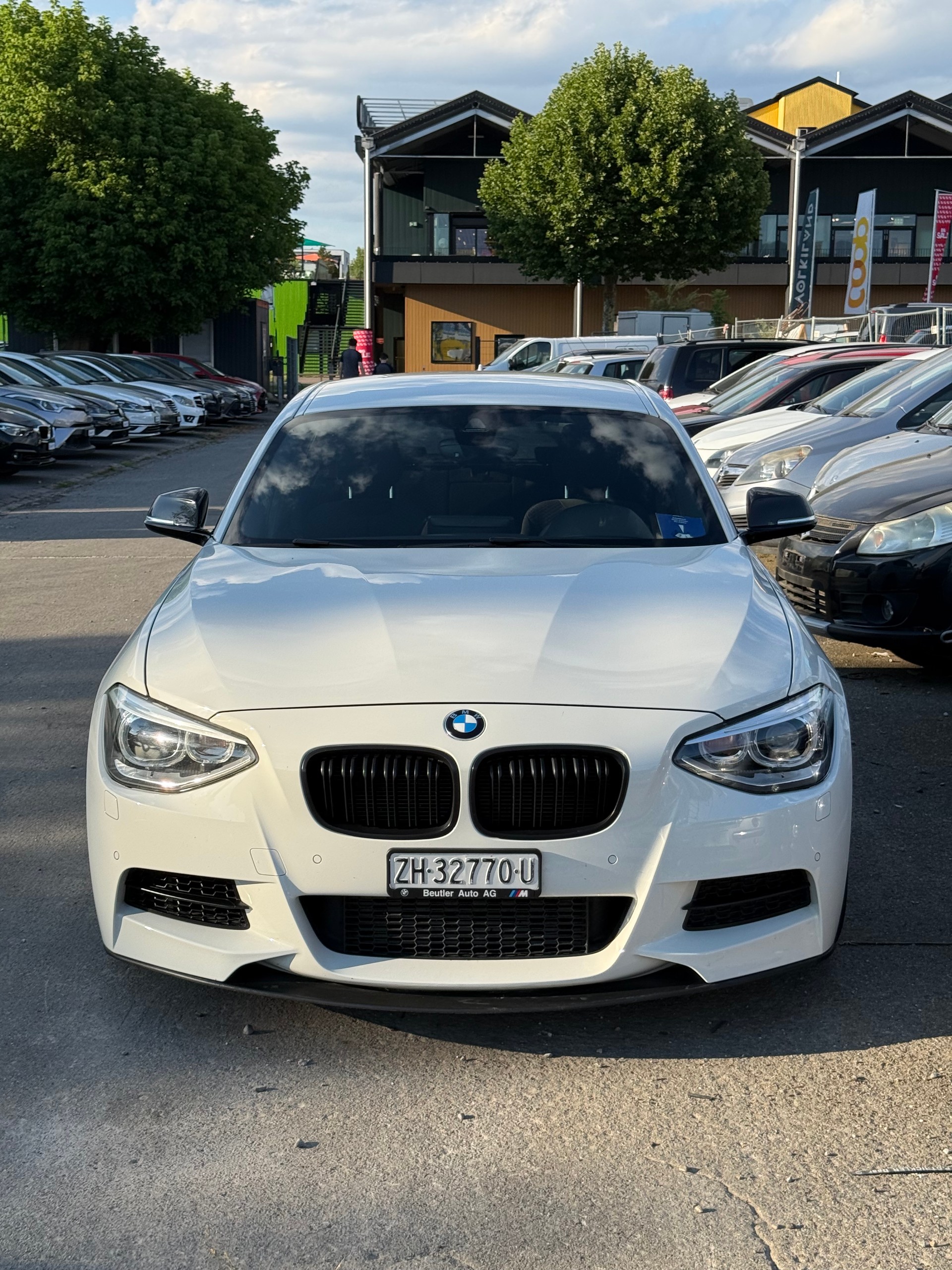 BMW M135i Steptronic M PERFORMANCE-image-15
