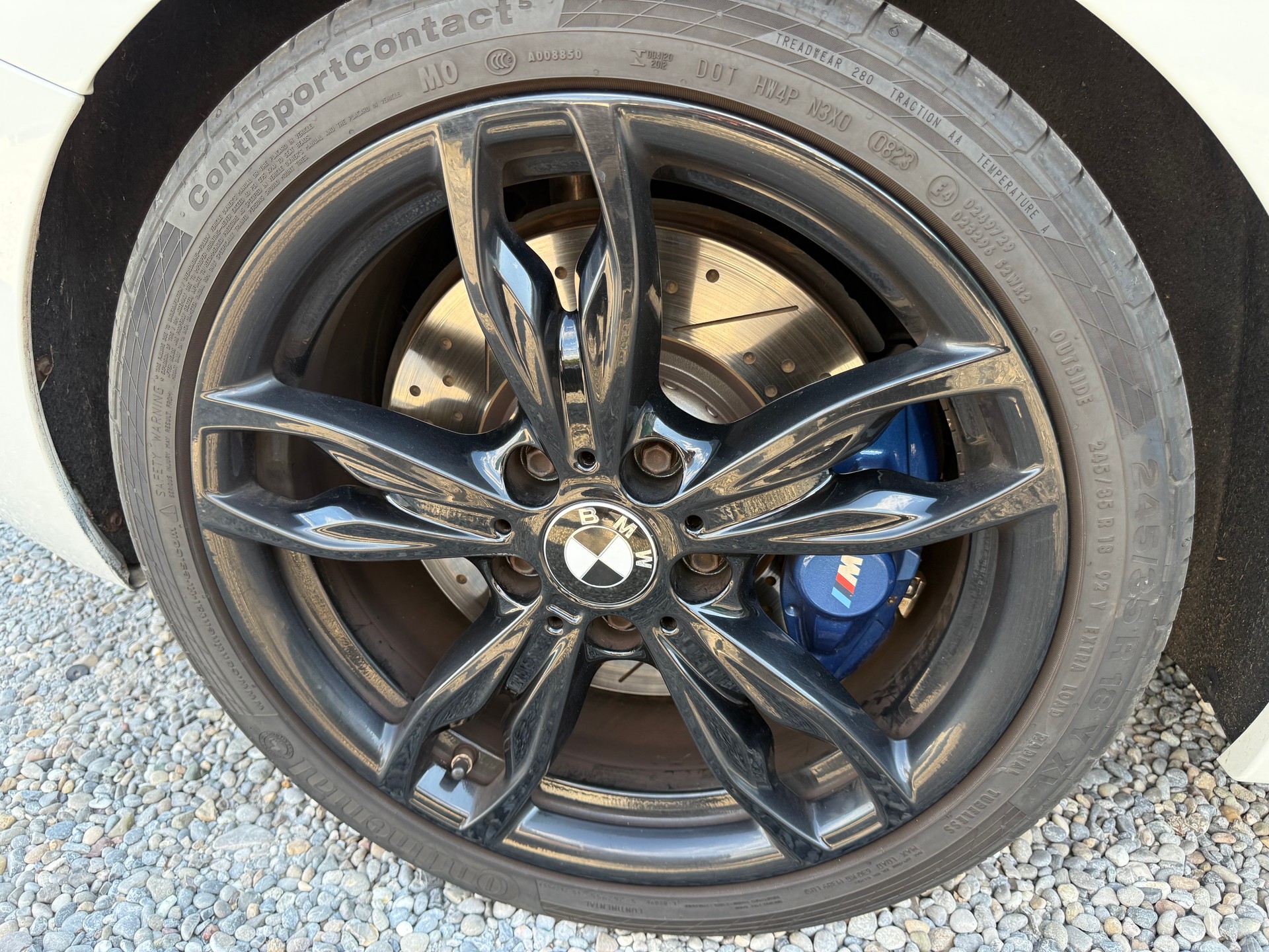 BMW M135i Steptronic M PERFORMANCE-image-10
