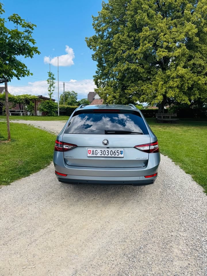SKODA 2.0 TDI 190 Style DSG-image-3