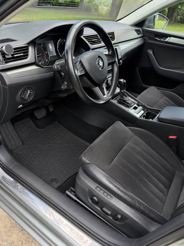 SKODA 2.0 TDI 190 Style DSG-image-5