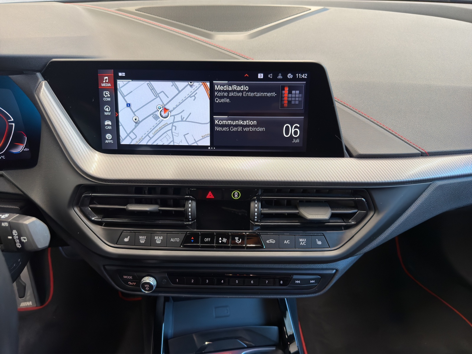 BMW 128ti Steptronic-image-12