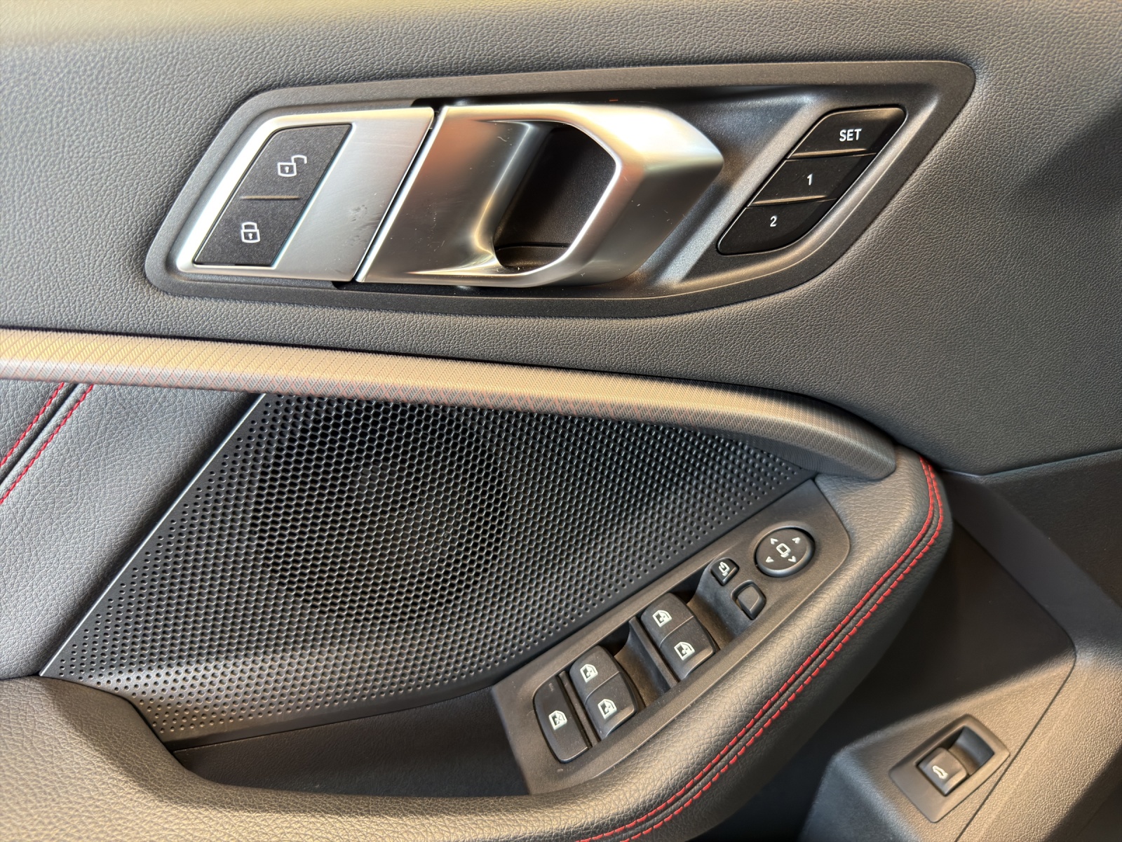BMW 128ti Steptronic-image-18