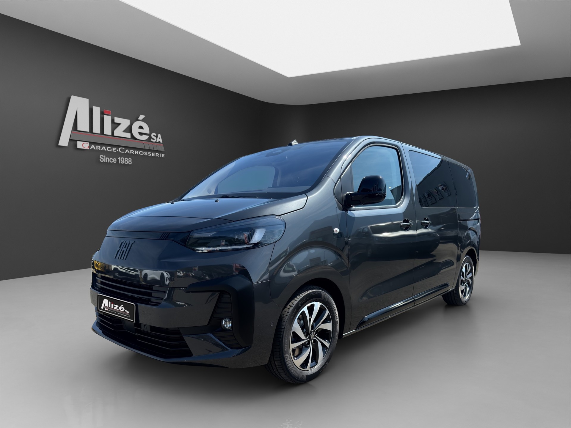 FIAT Ulysse 2.2 JTD VIP L2-image-2