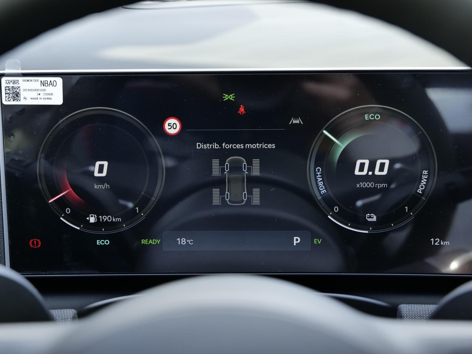HYUNDAI Tucson 1.6 T-GDi HEV N-Line 4WD-image-13