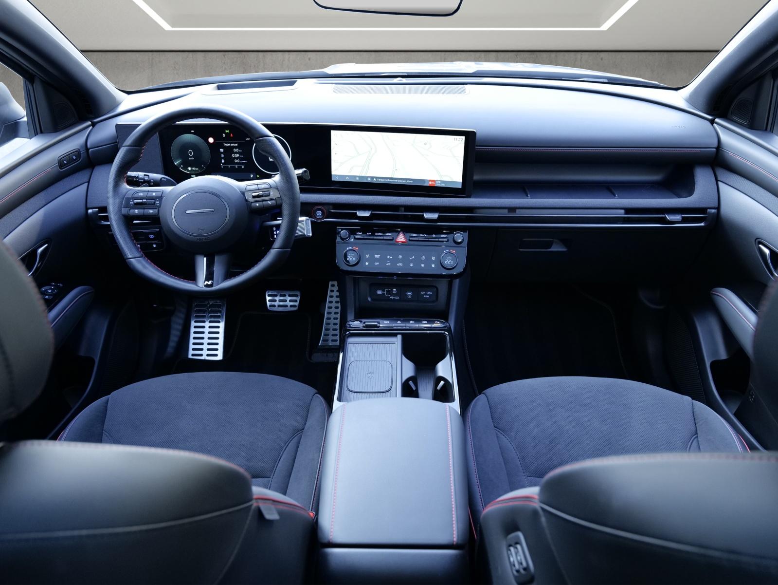 HYUNDAI Tucson 1.6 T-GDi HEV N-Line 4WD-image-17
