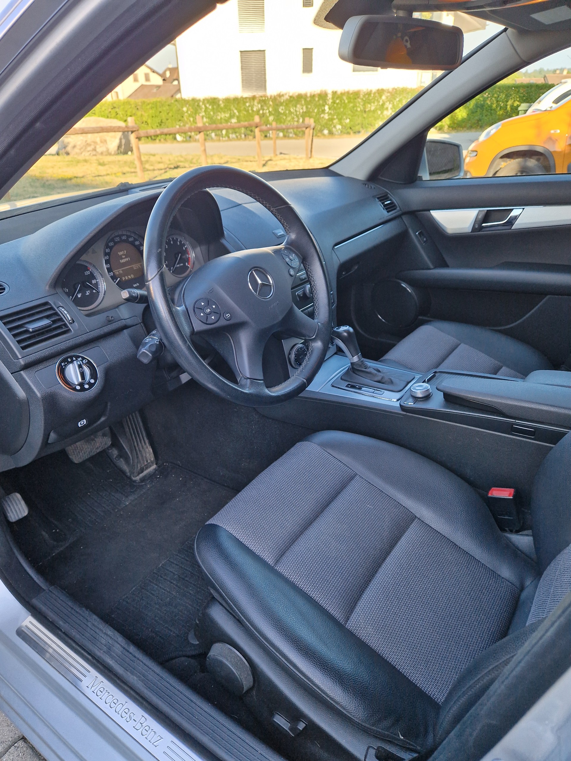 MERCEDES-BENZ C 280 V6-image-3