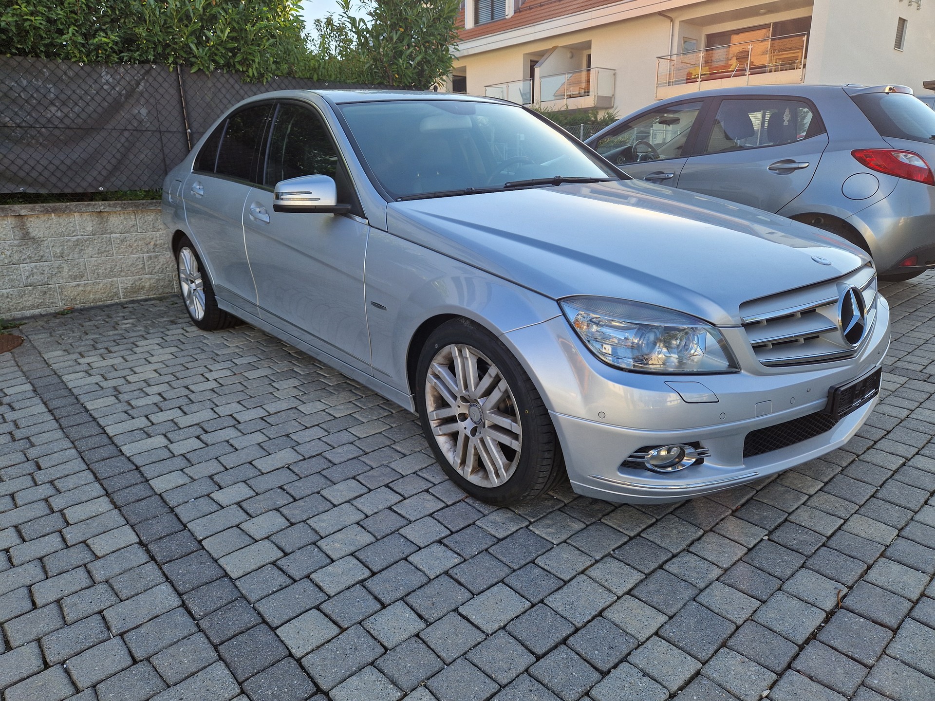 MERCEDES-BENZ C 280 V6-image-1