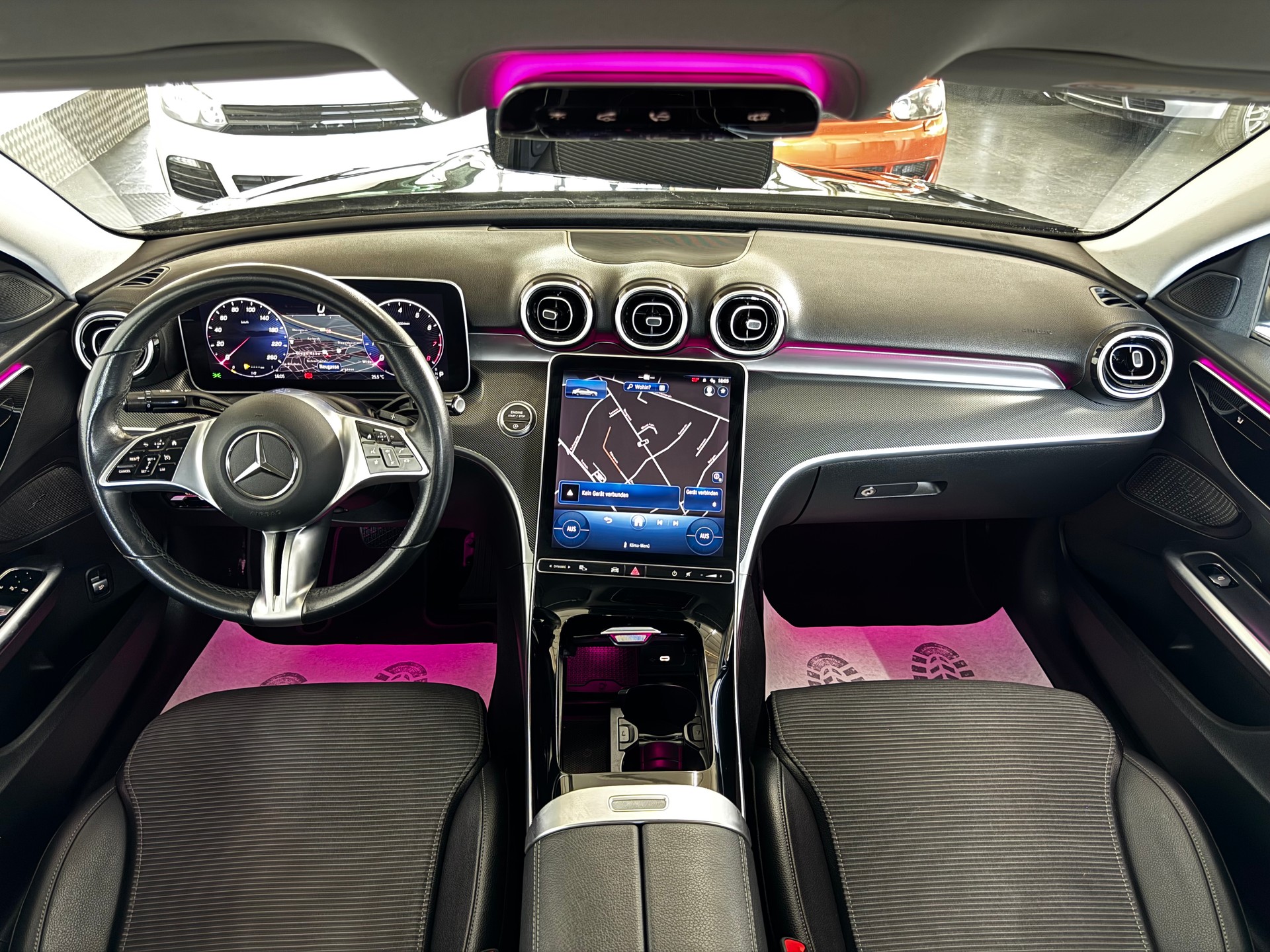 MERCEDES-BENZ C 180 Avantgarde-image-14