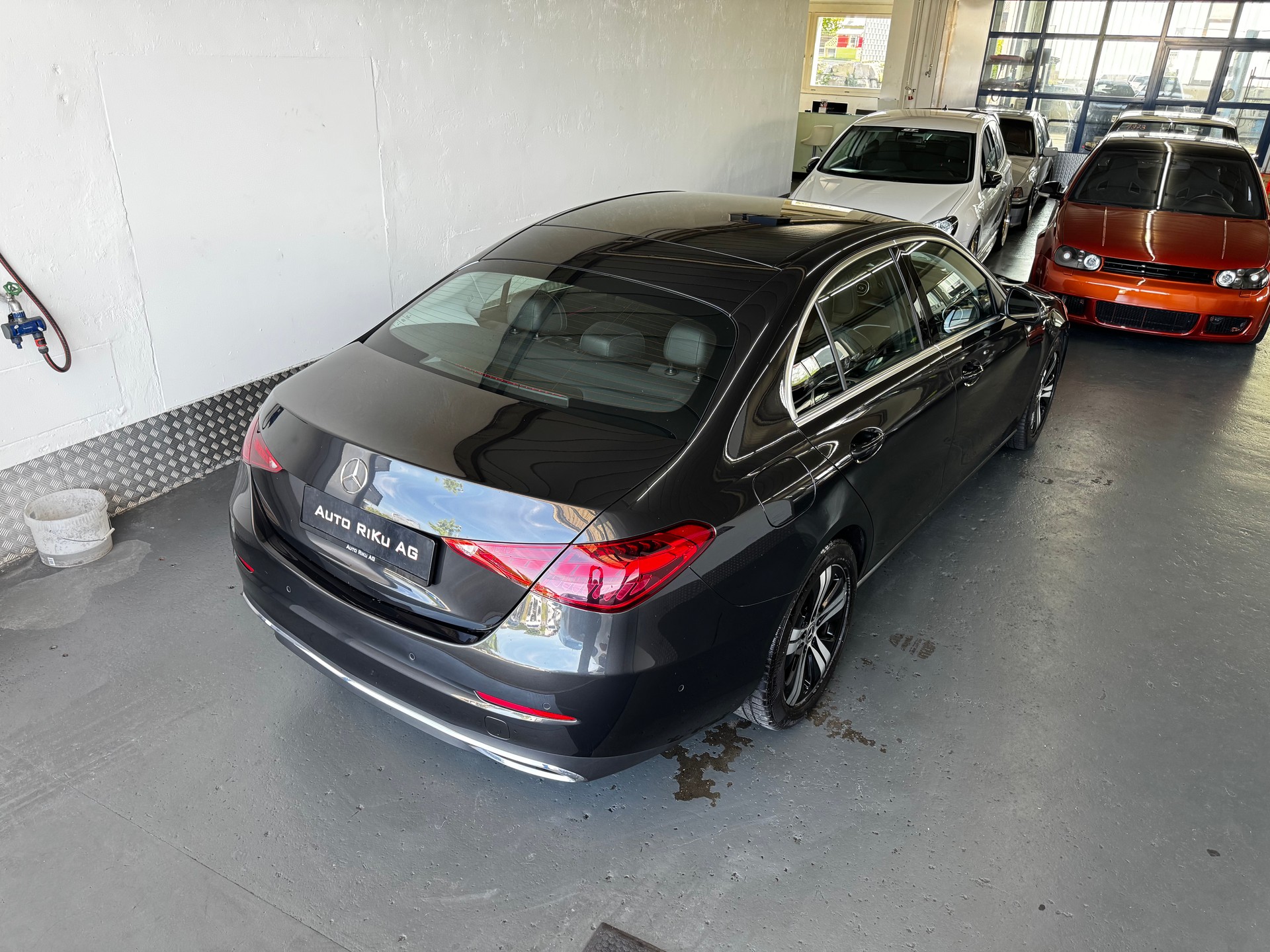 MERCEDES-BENZ C 180 Avantgarde-image-8
