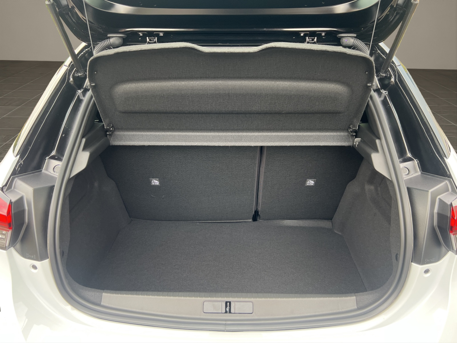 OPEL Corsa 1.2 T Hybrid Viva-image-20