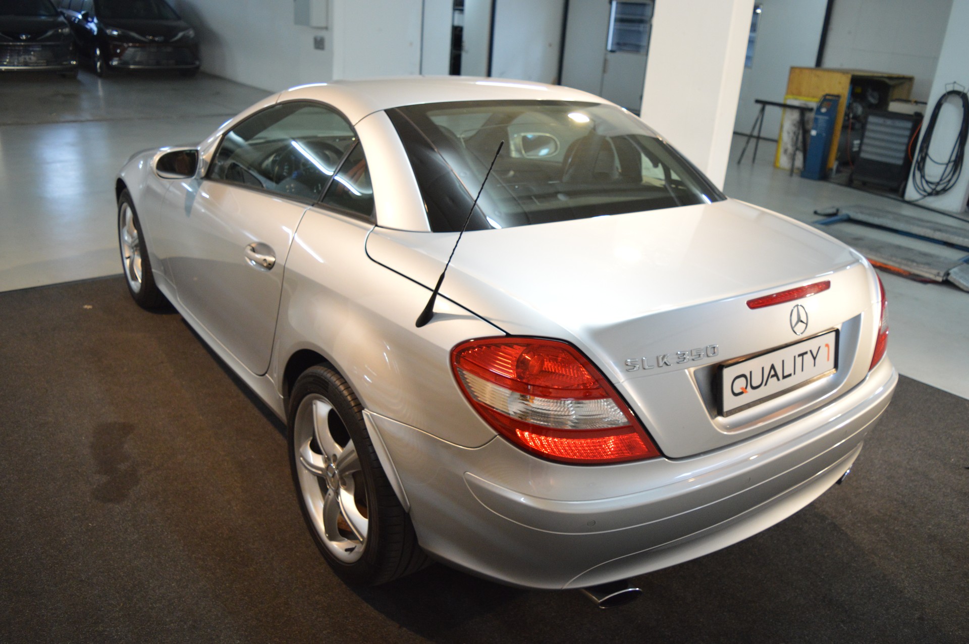 MERCEDES-BENZ SLK 350-image-21