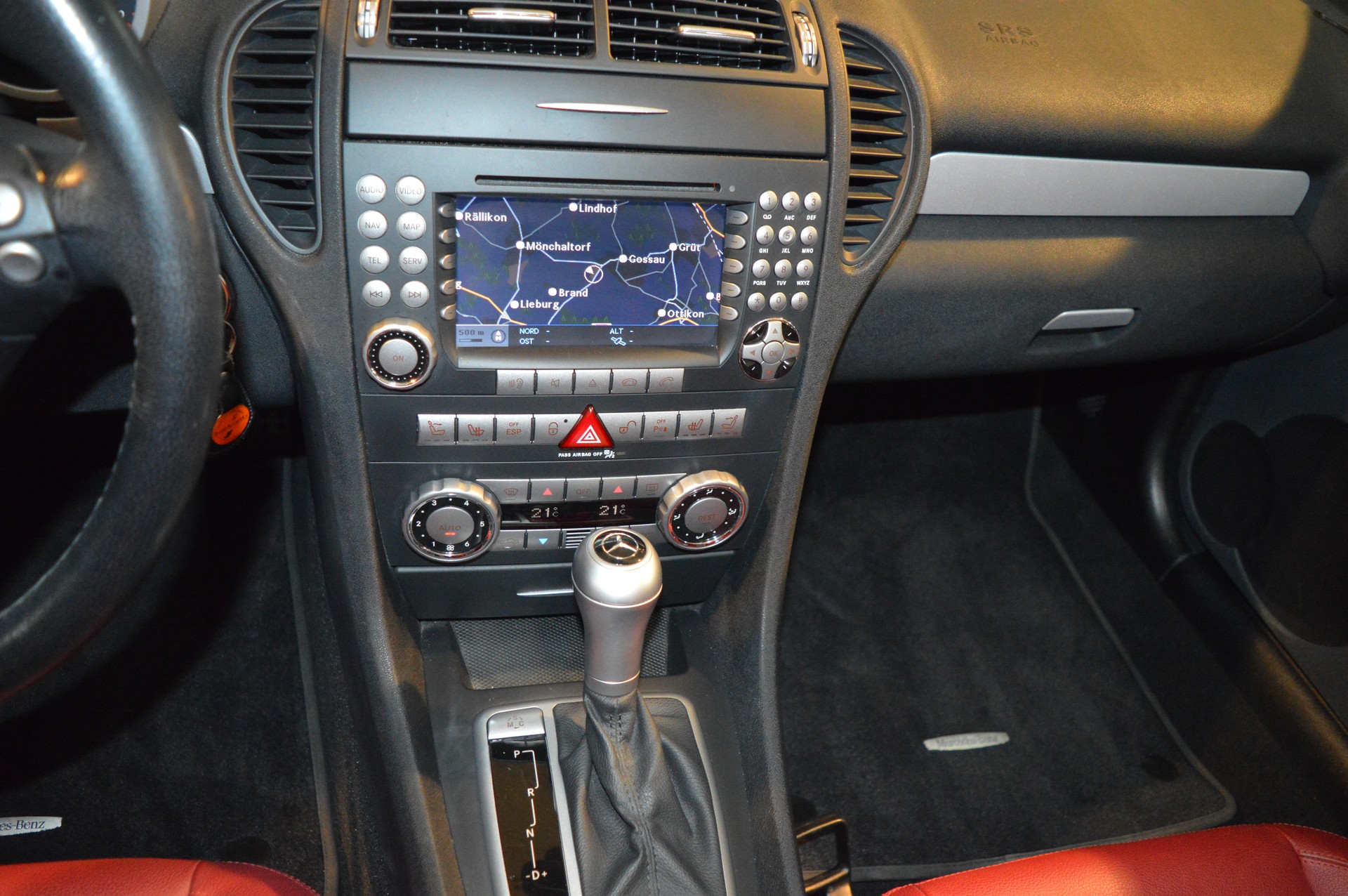MERCEDES-BENZ SLK 350-image-11