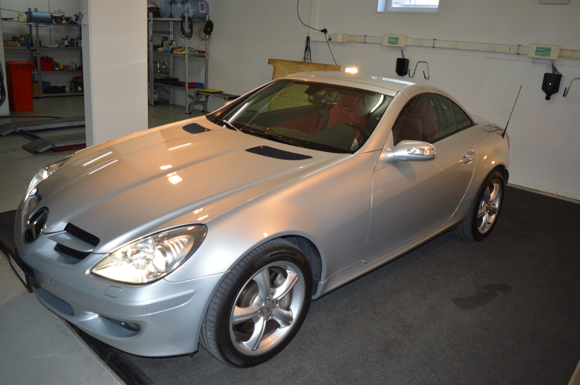 MERCEDES-BENZ SLK 350-image-16