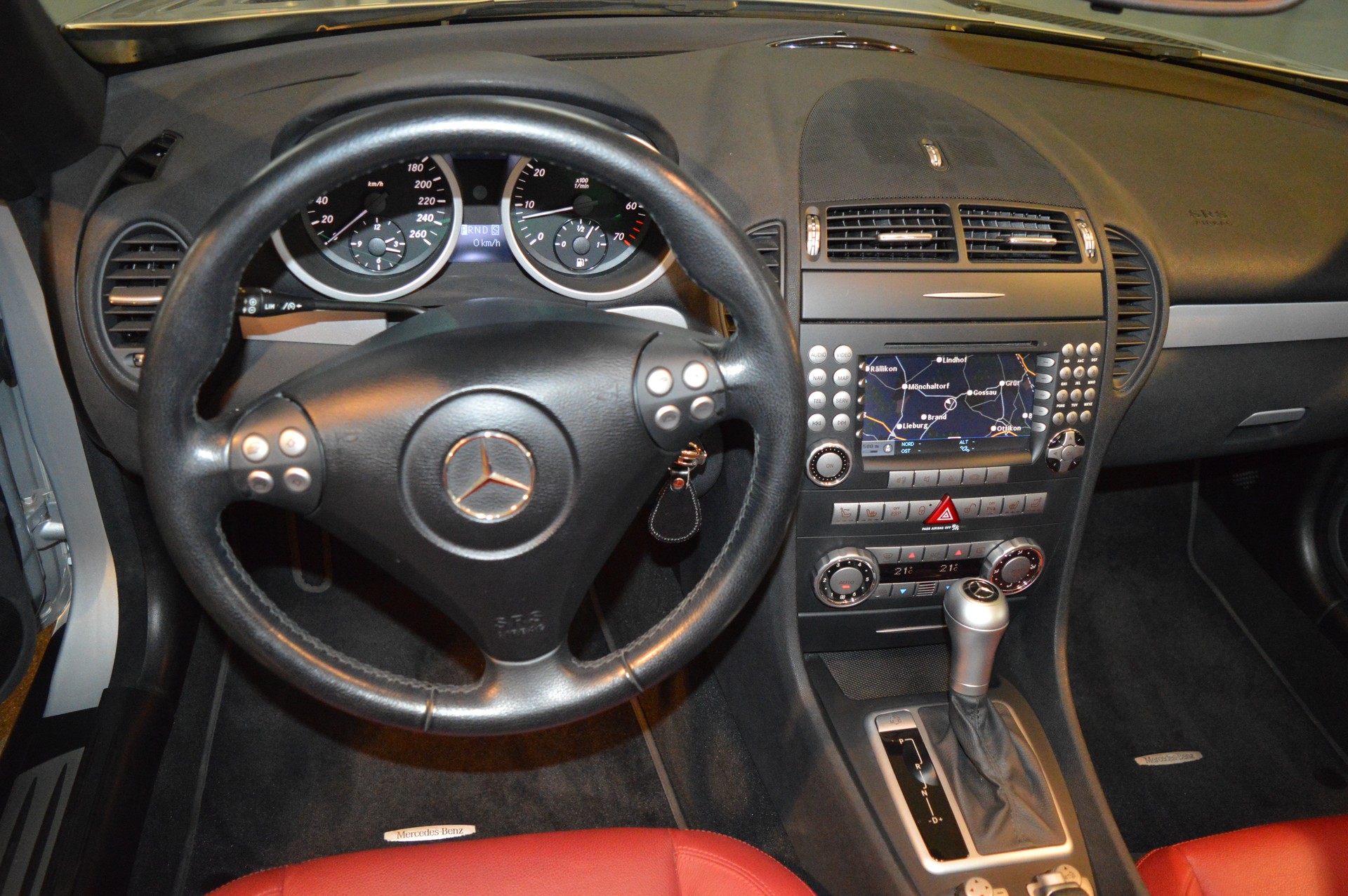 MERCEDES-BENZ SLK 350-image-10