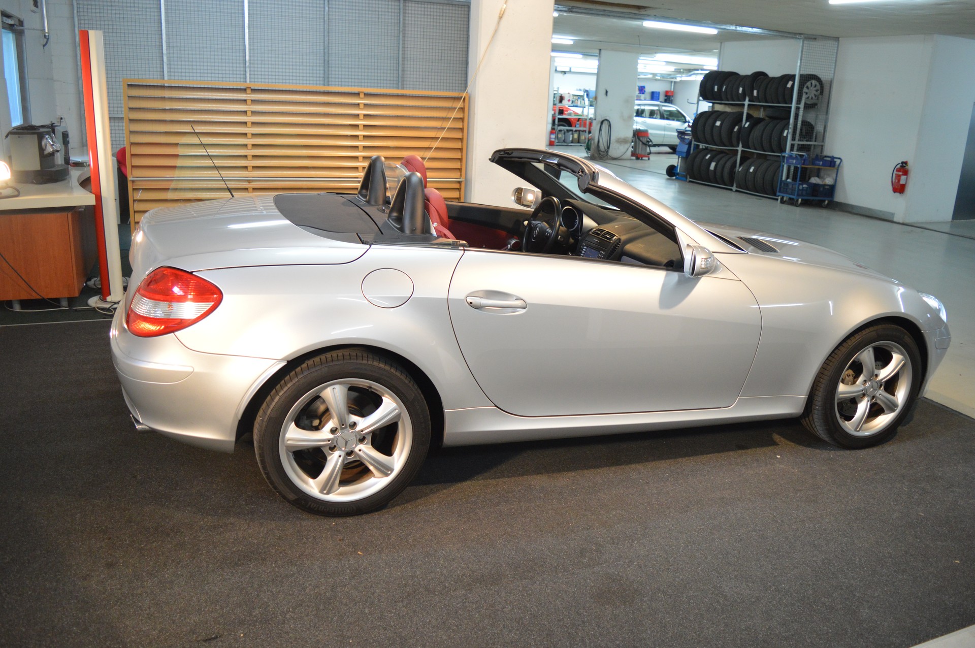 MERCEDES-BENZ SLK 350-image-2