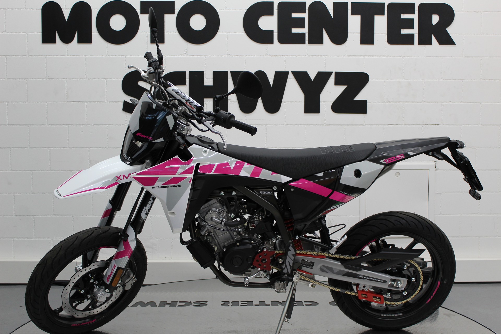 FANTIC XMF 125 PERFORMANCE-showroom-element-3