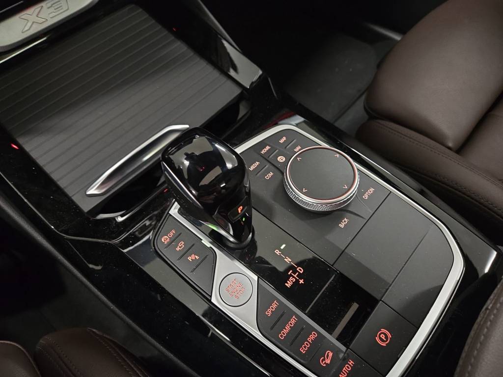 BMW X3 xDrive 30i M Sport-image-11