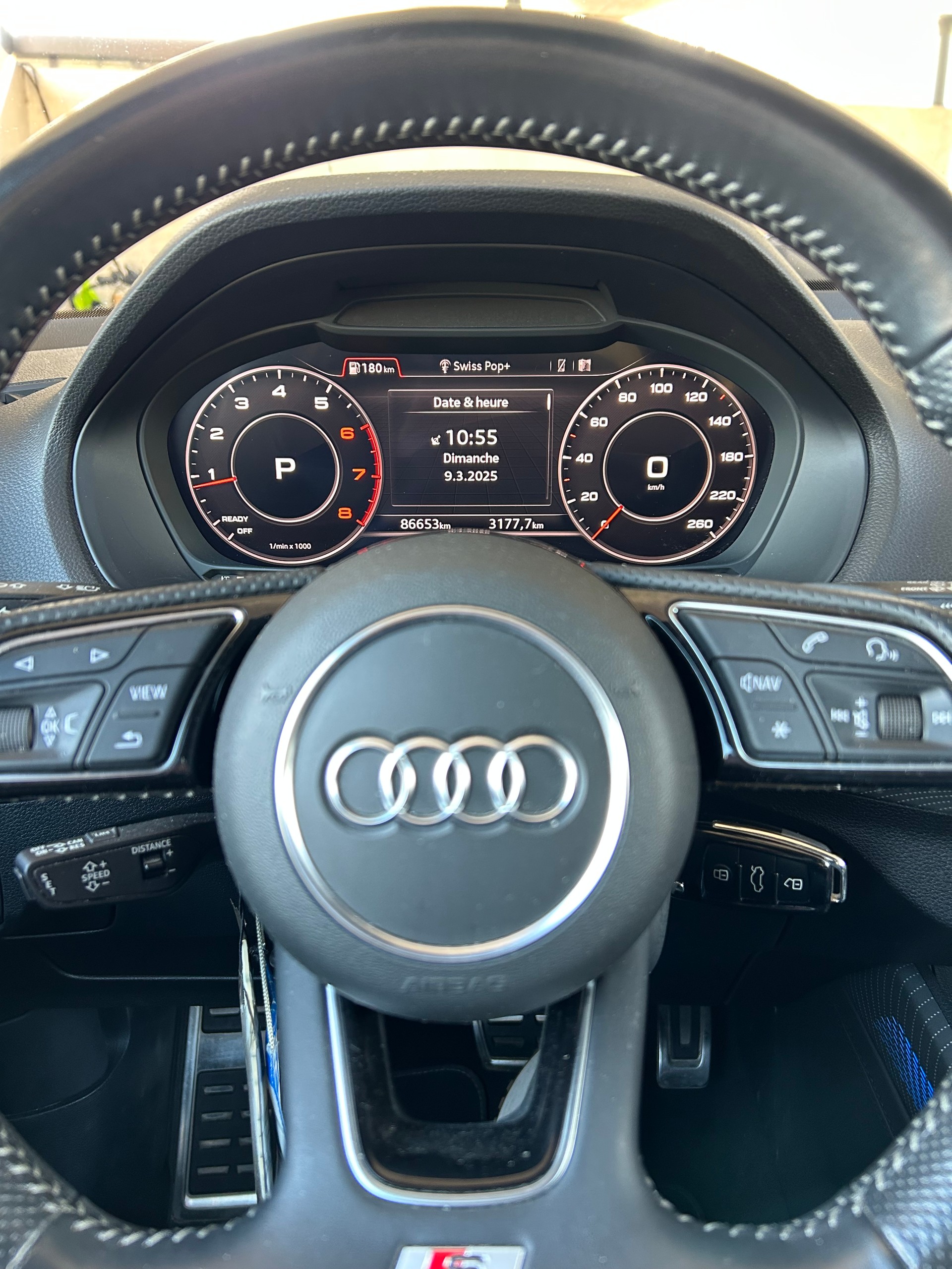 AUDI Audi Q2 2.0 TFSI quattro S-line (190 ch) – Gris Quantum-image-5