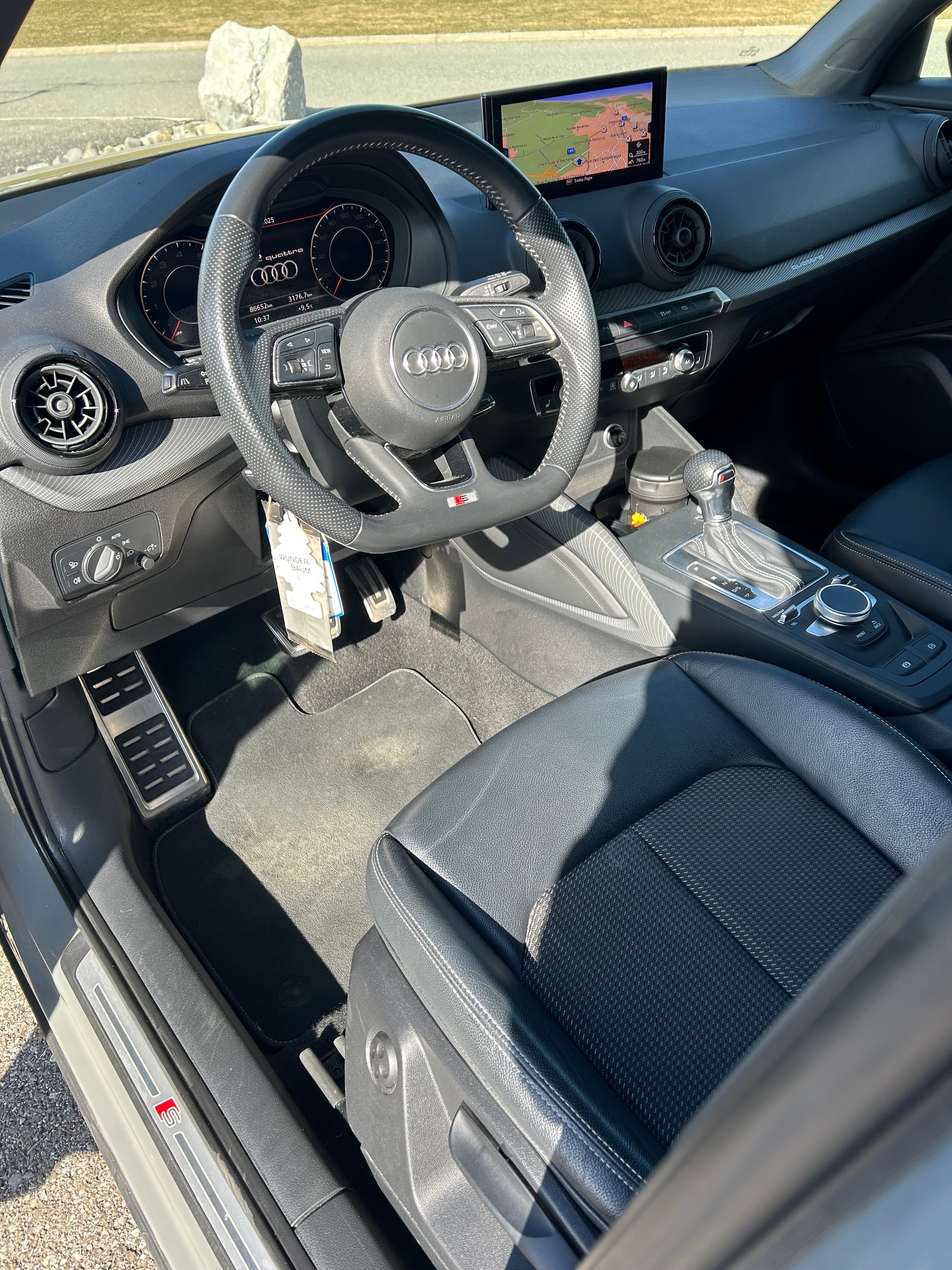 AUDI Audi Q2 2.0 TFSI quattro S-line (190 ch) – Gris Quantum-image-4