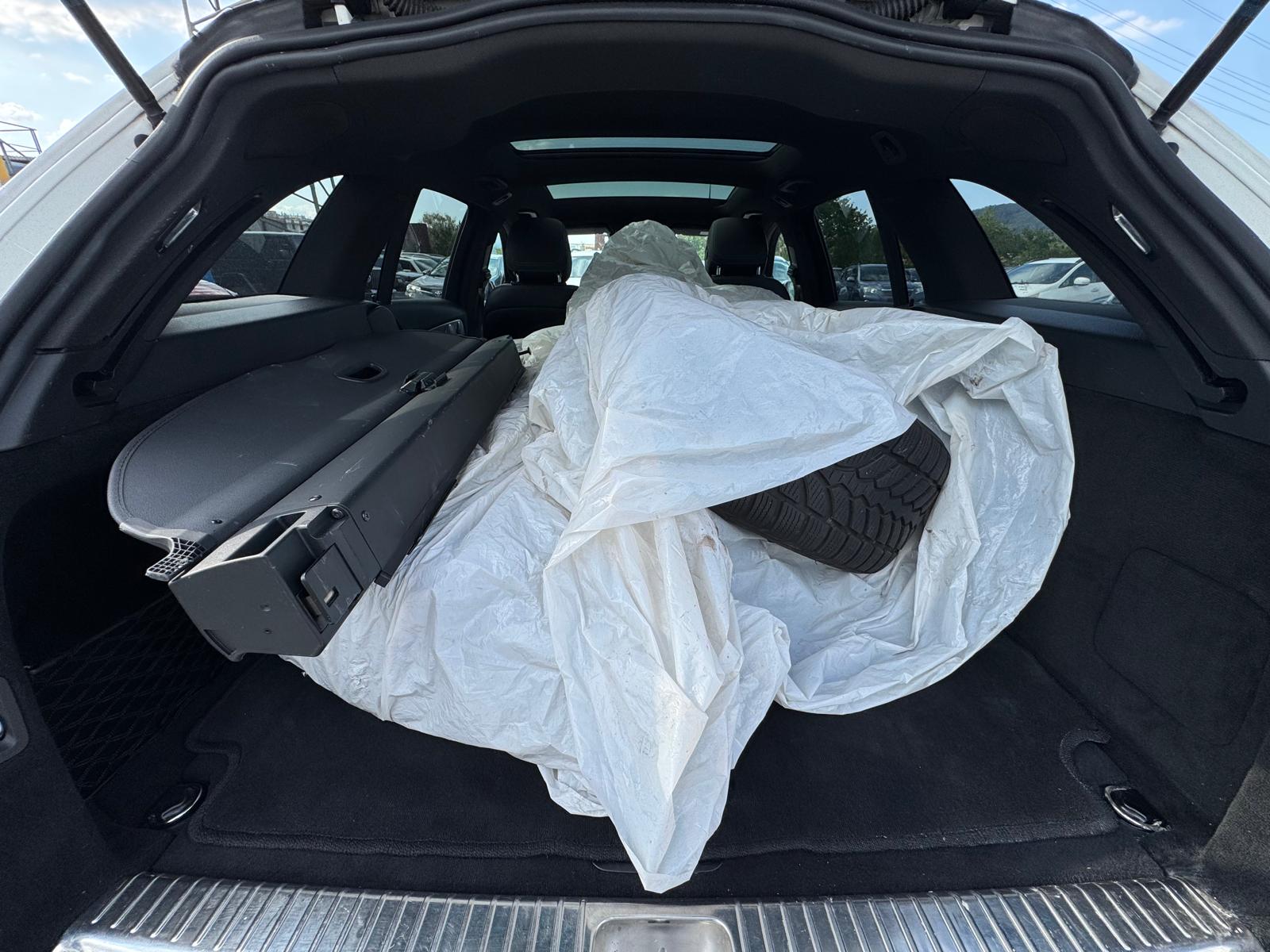 MERCEDES-BENZ C 220 d Exclusive 9G-Tronic-image-12