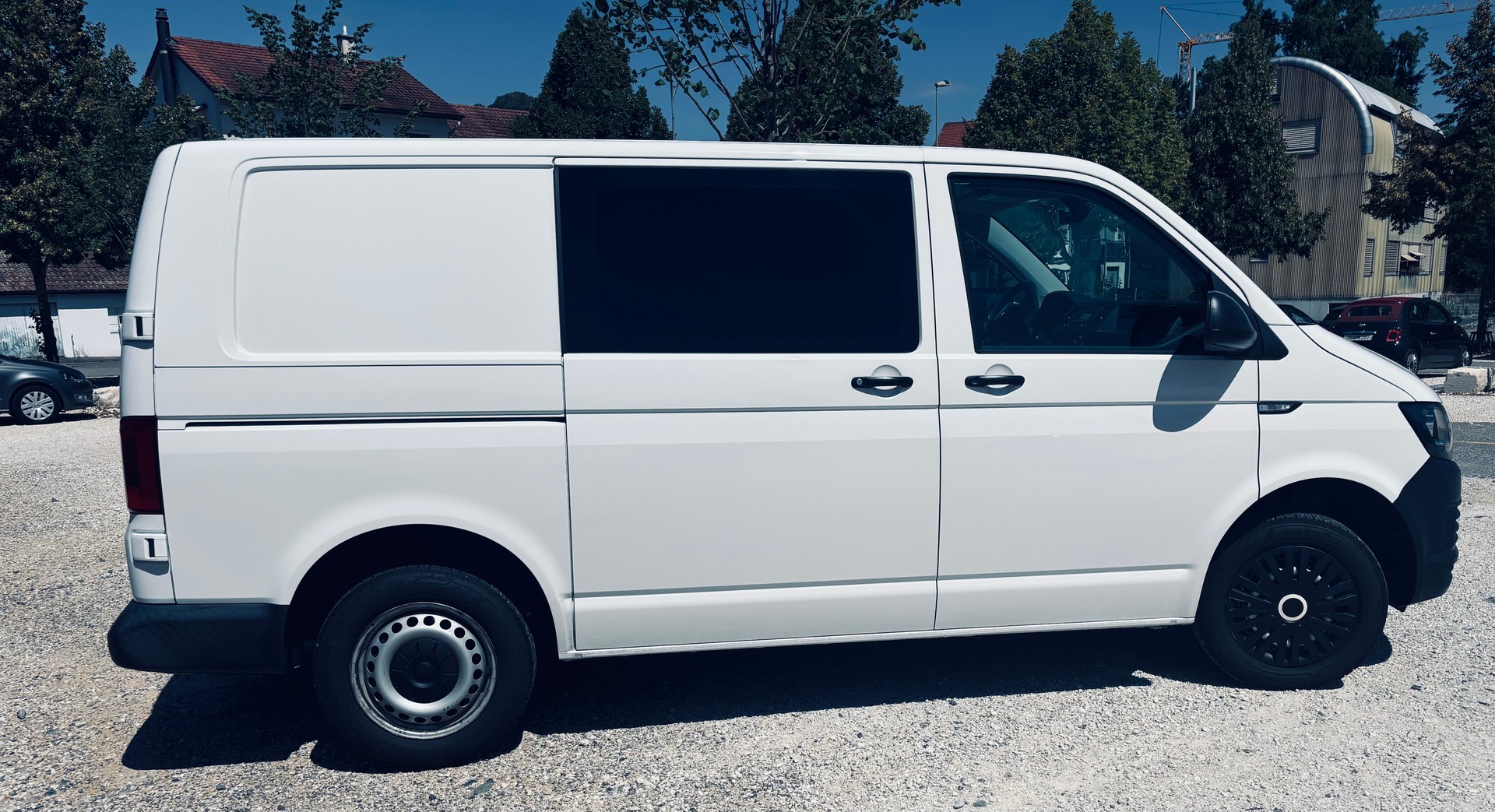VW 2.0 TDI 102 Entry-image-3