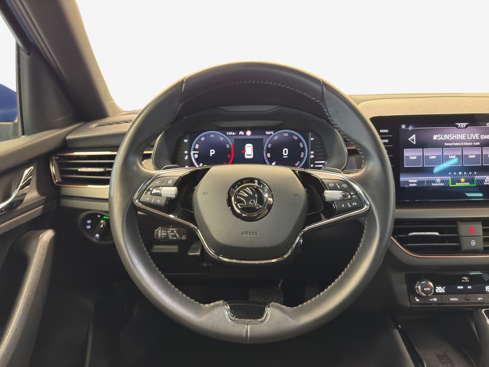 SKODA Kamiq 1.5 TSI ACT Style DSG-image-9