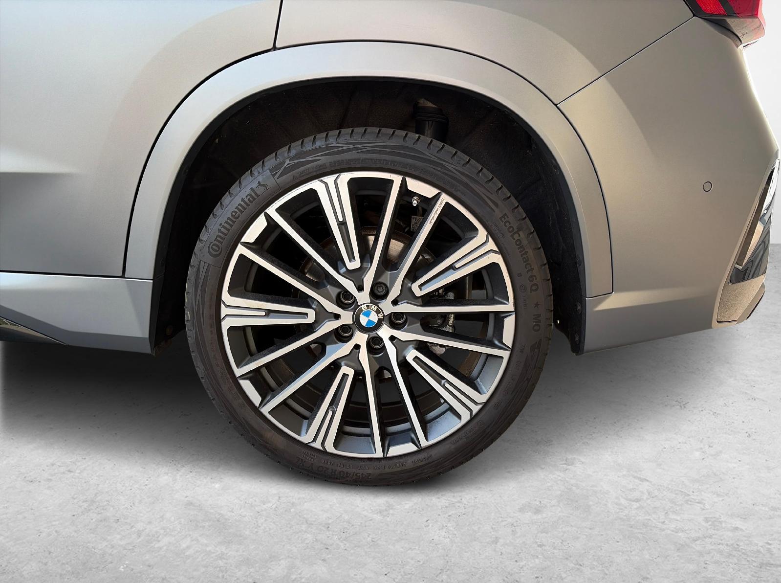 BMW X1 xDrive 23i-image-17
