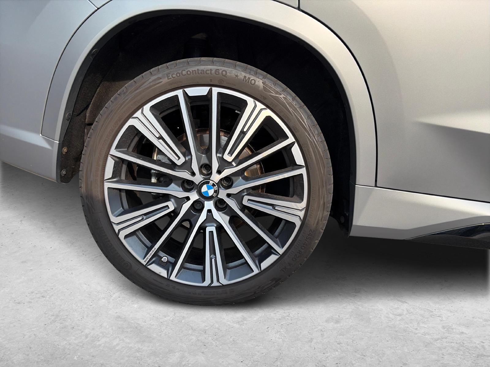 BMW X1 xDrive 23i-image-14