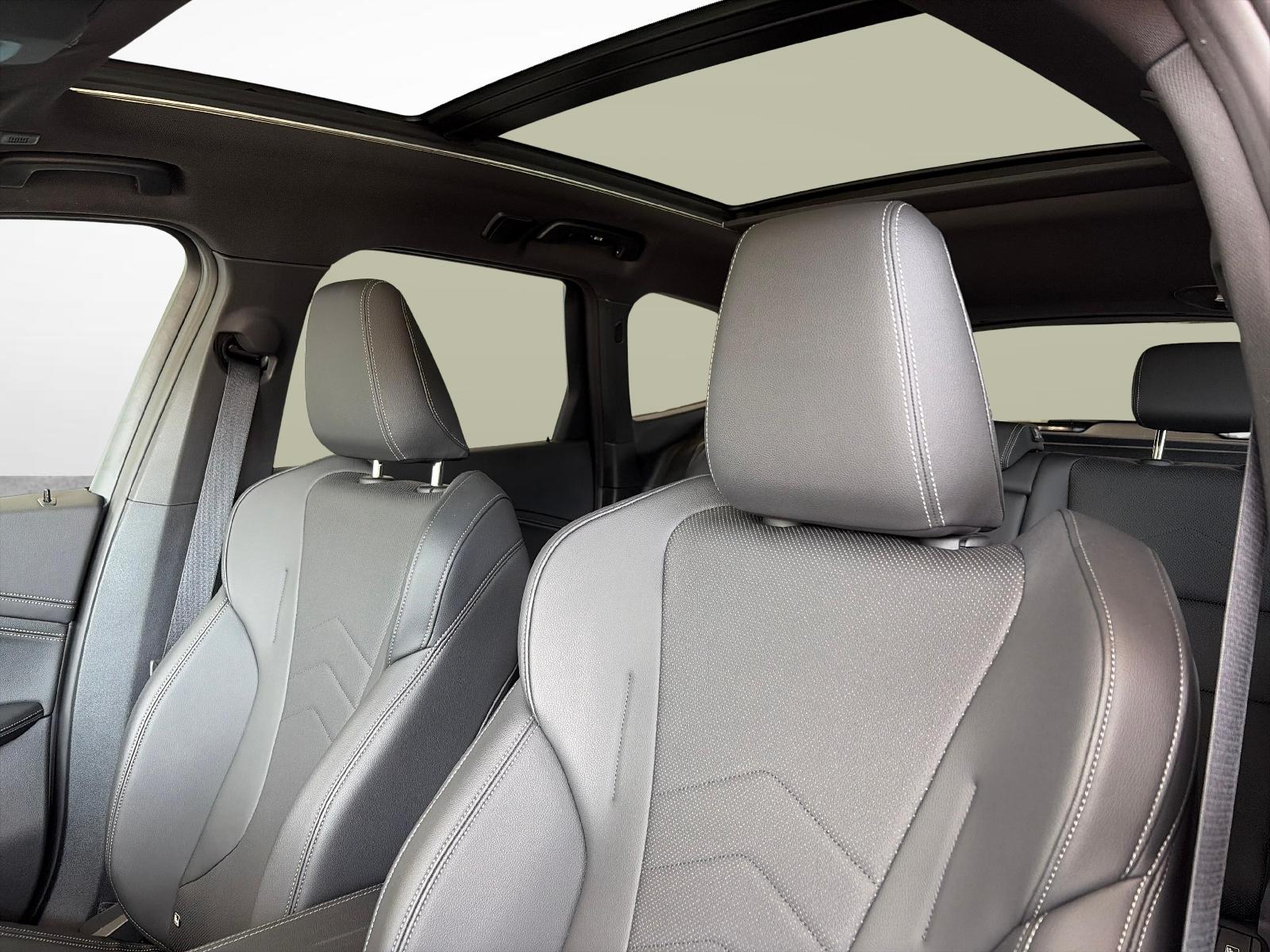 BMW X1 xDrive 23i-image-13